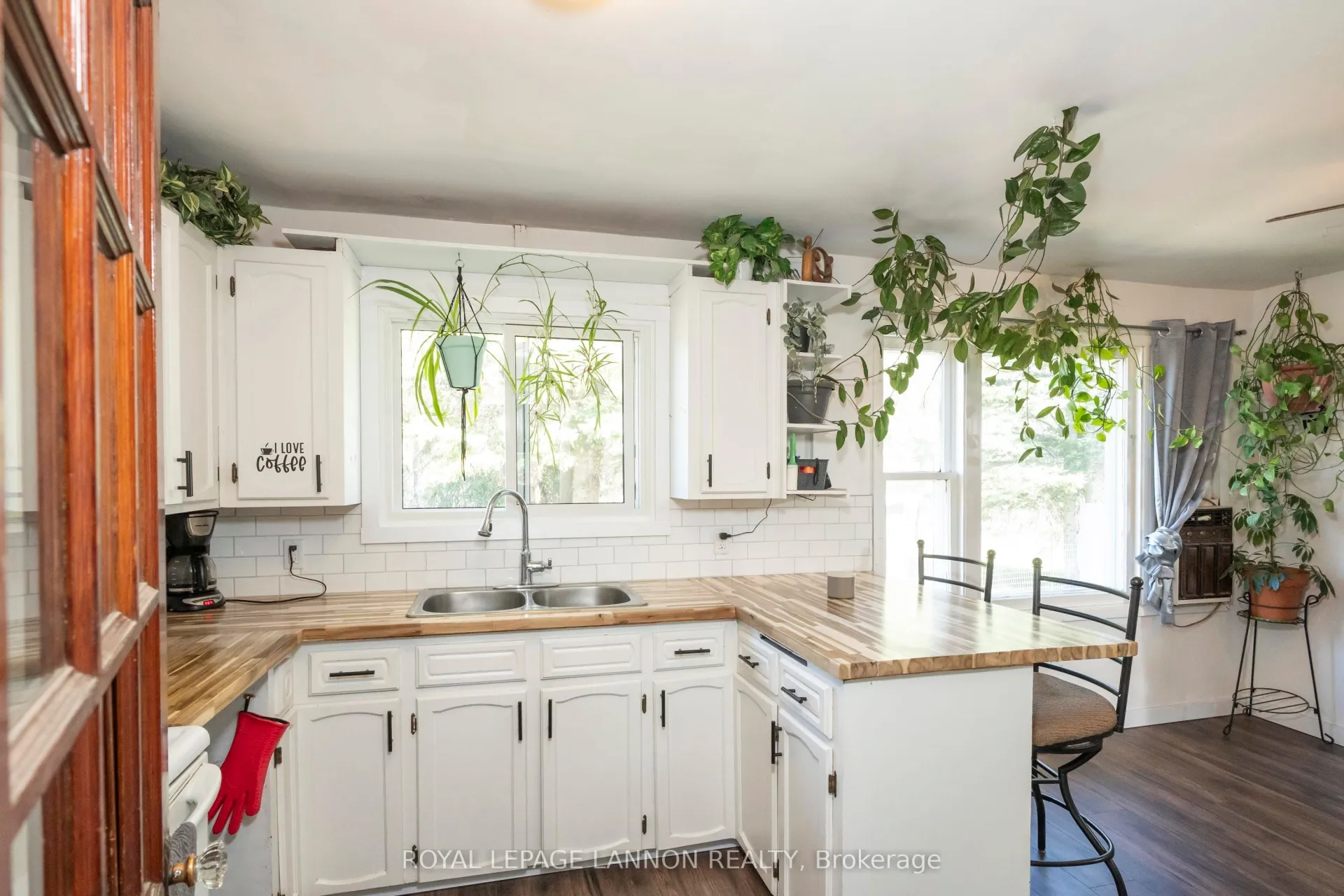 Photo 11 of 6301 Loch Lomond Rd, Thunder Bay, Mountain Road — HOMEH