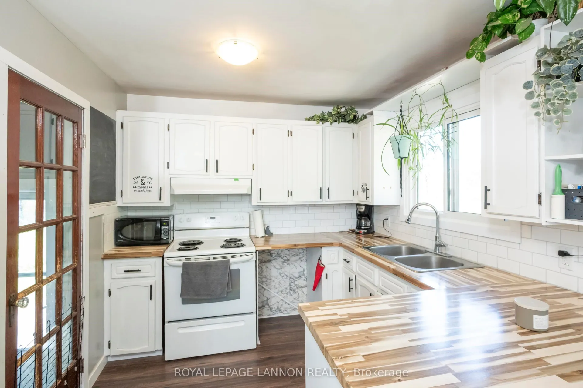 Photo 12 of 6301 Loch Lomond Rd, Thunder Bay, Mountain Road — HOMEH