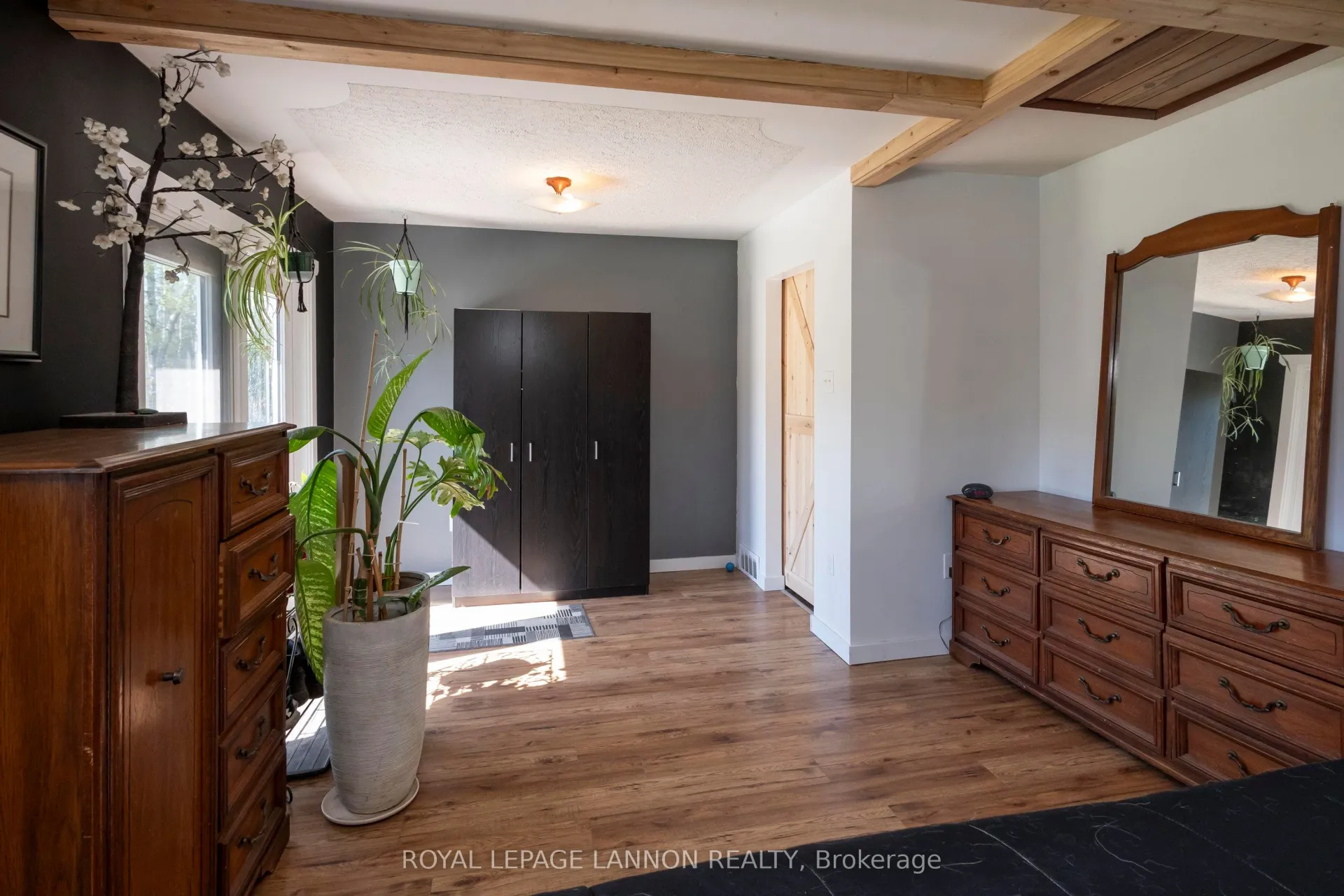 Photo 16 of 6301 Loch Lomond Rd, Thunder Bay, Mountain Road — HOMEH