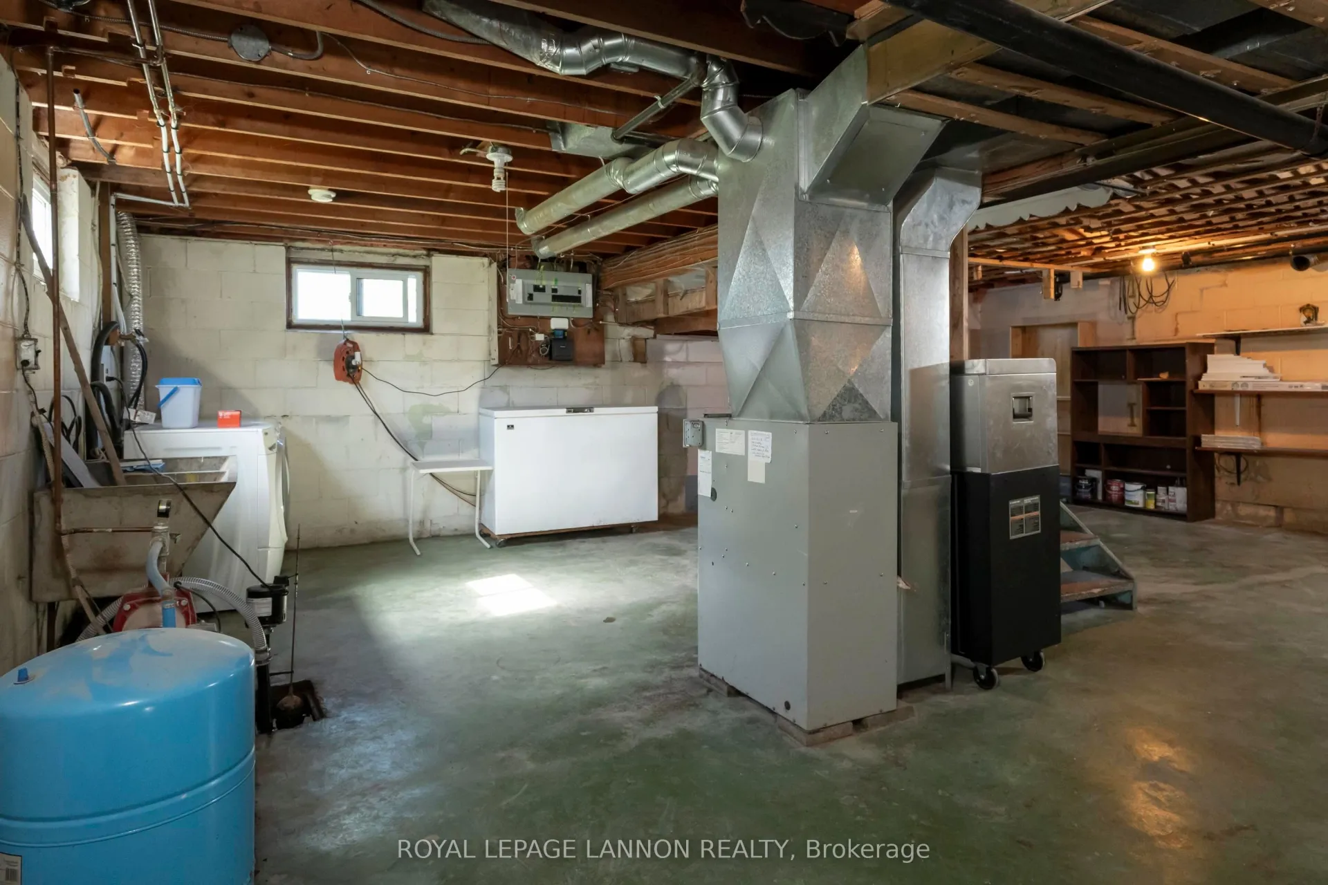 Photo 27 of 6301 Loch Lomond Rd, Thunder Bay, Mountain Road — HOMEH