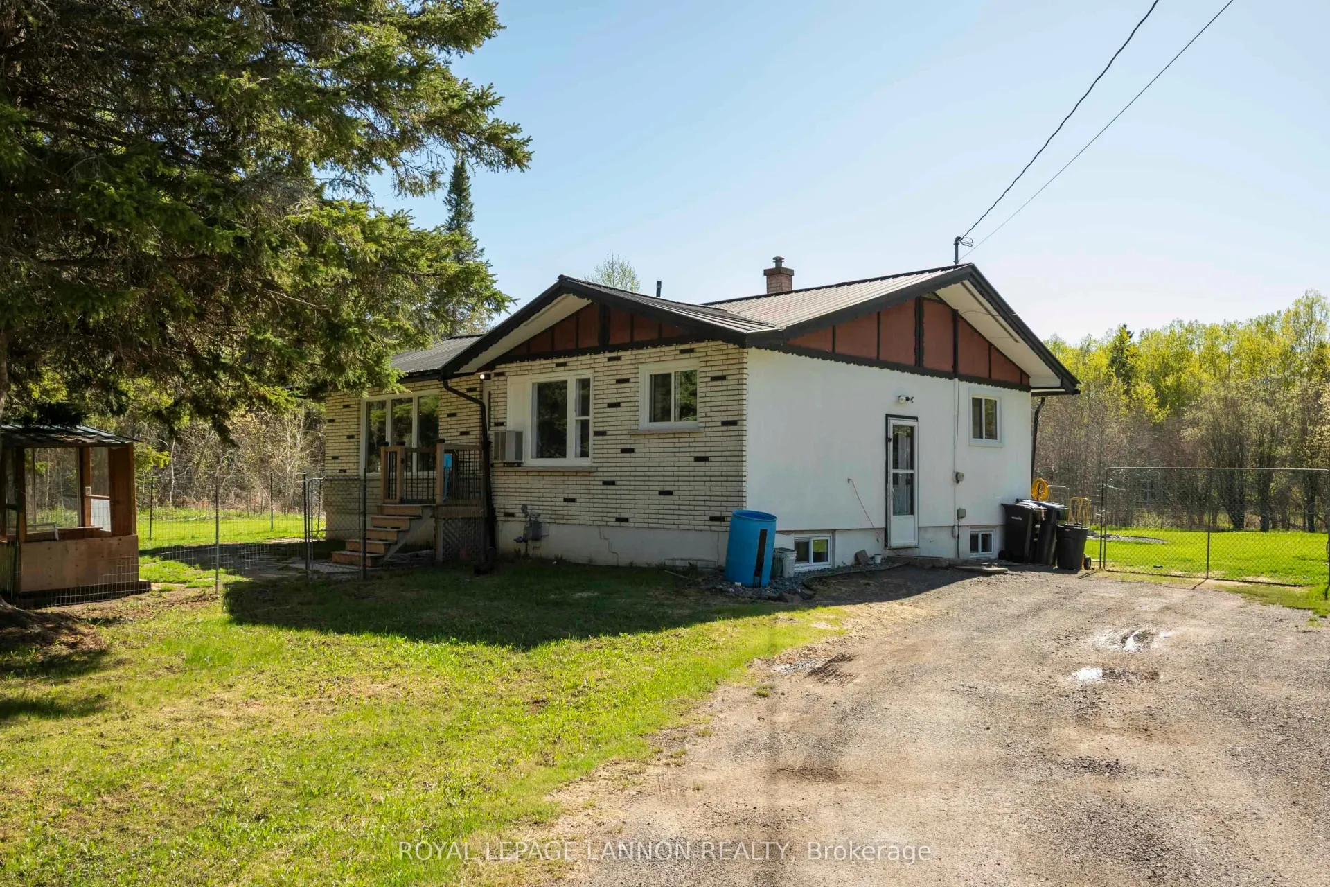 Photo 35 of 6301 Loch Lomond Rd, Thunder Bay, Mountain Road — HOMEH