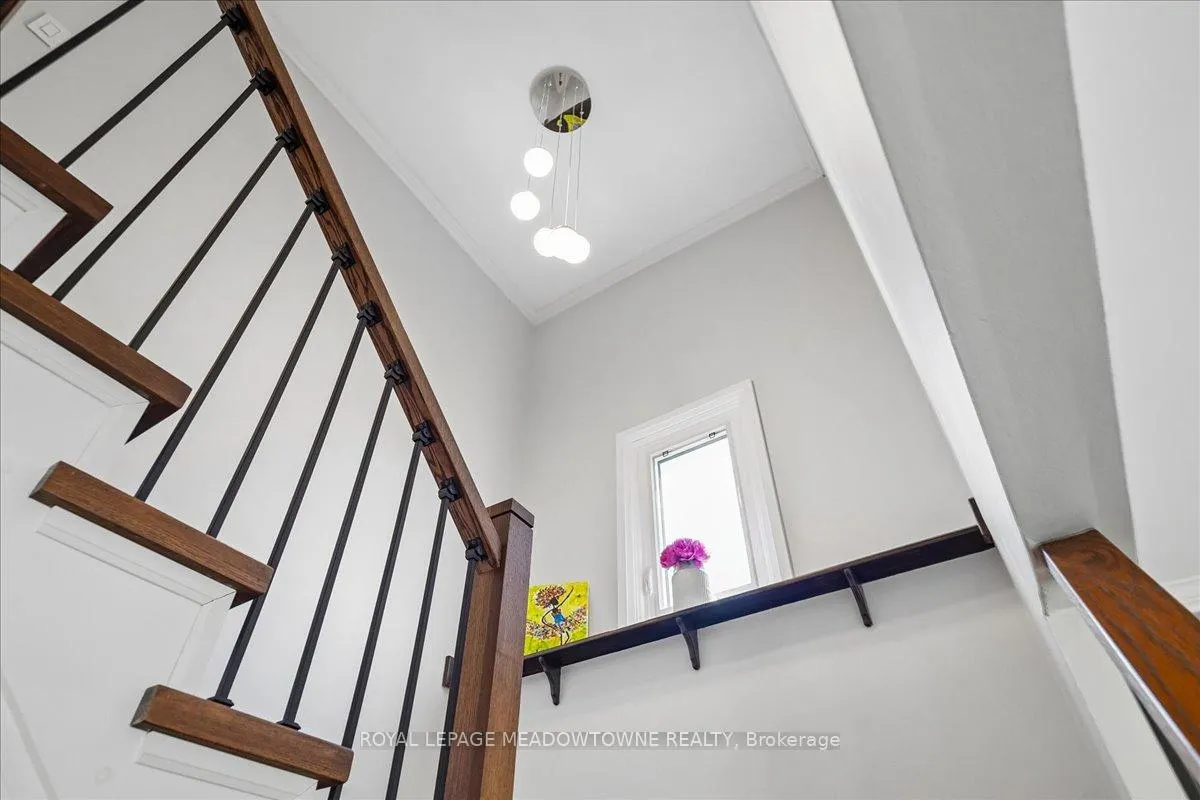 Photo 19 of 2208 Hunt Crescent, Burlington, Headon — HOMEH