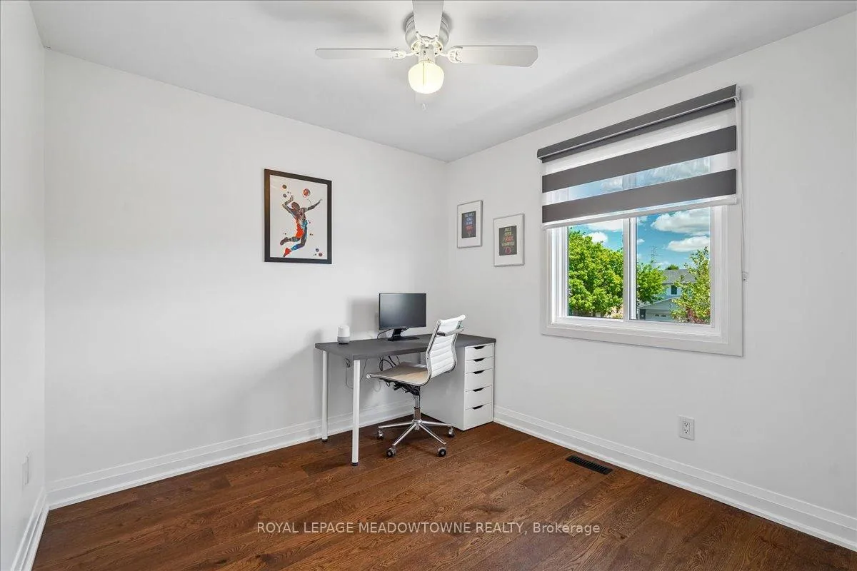 Photo 30 of 2208 Hunt Crescent, Burlington, Headon — HOMEH
