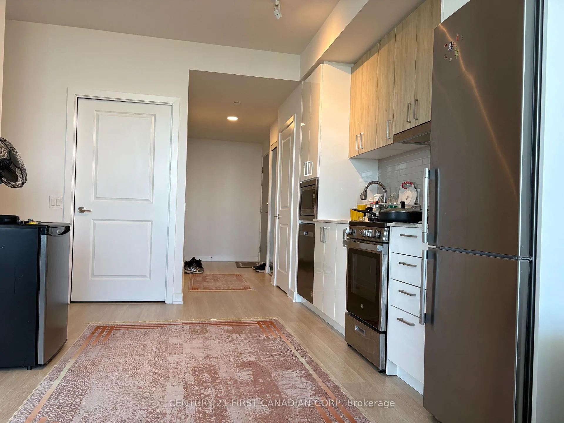 Photo 15 of Unit B-3011, 50 Upper Mall Way, Vaughan, Brownridge — HOMEH