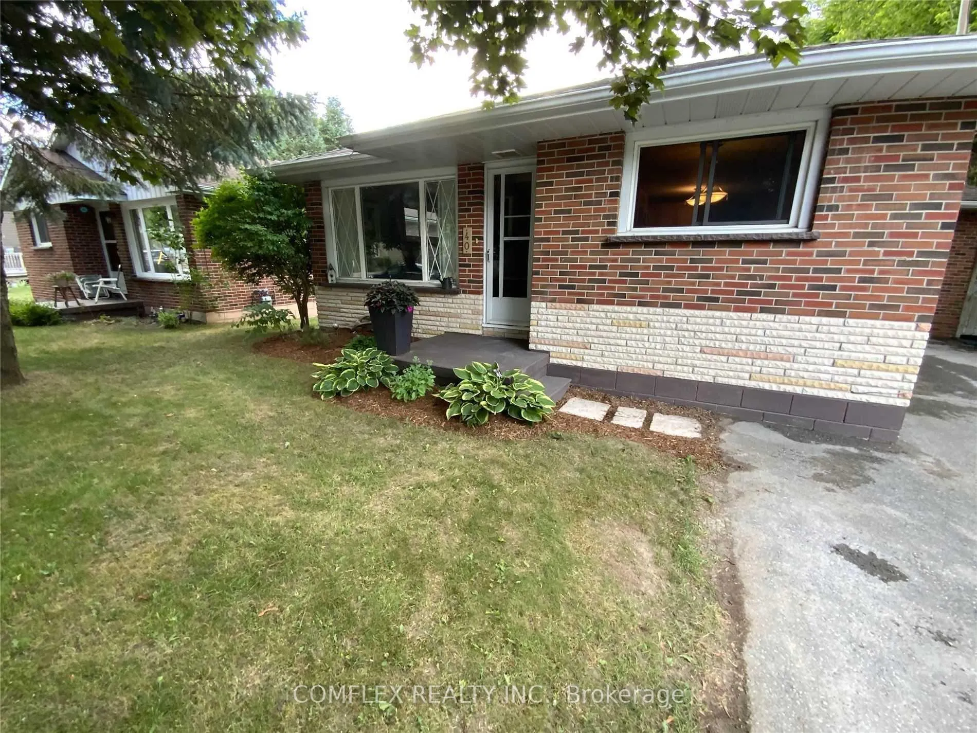 Photo 1 of Unit Upper, 40 Bascom Street, Uxbridge — HOMEH