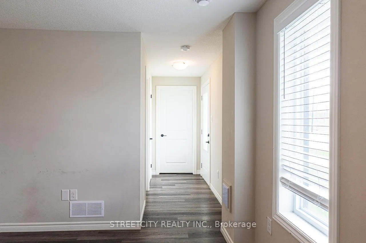 Photo 9 of 381 Callaway Road, London, North R — HOMEH