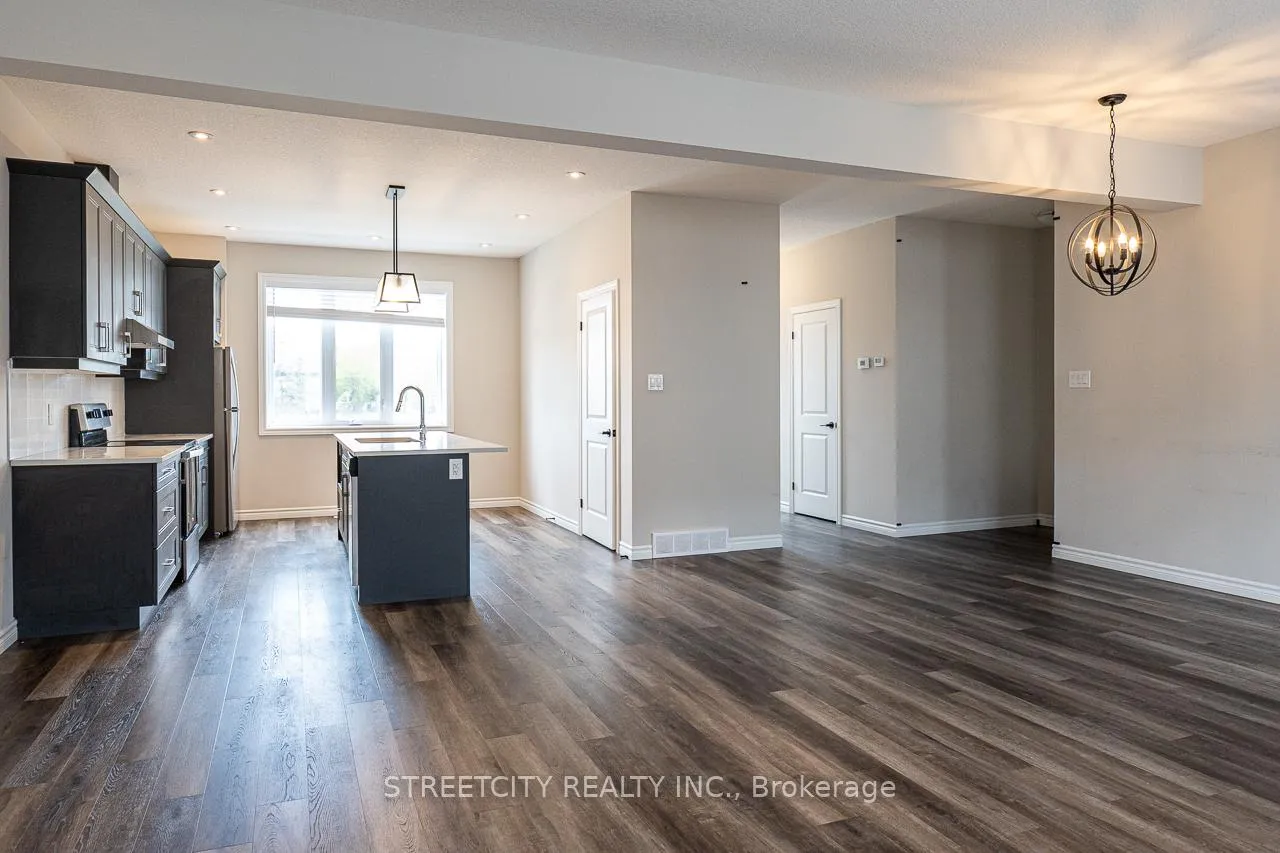 Photo 15 of 381 Callaway Road, London, North R — HOMEH