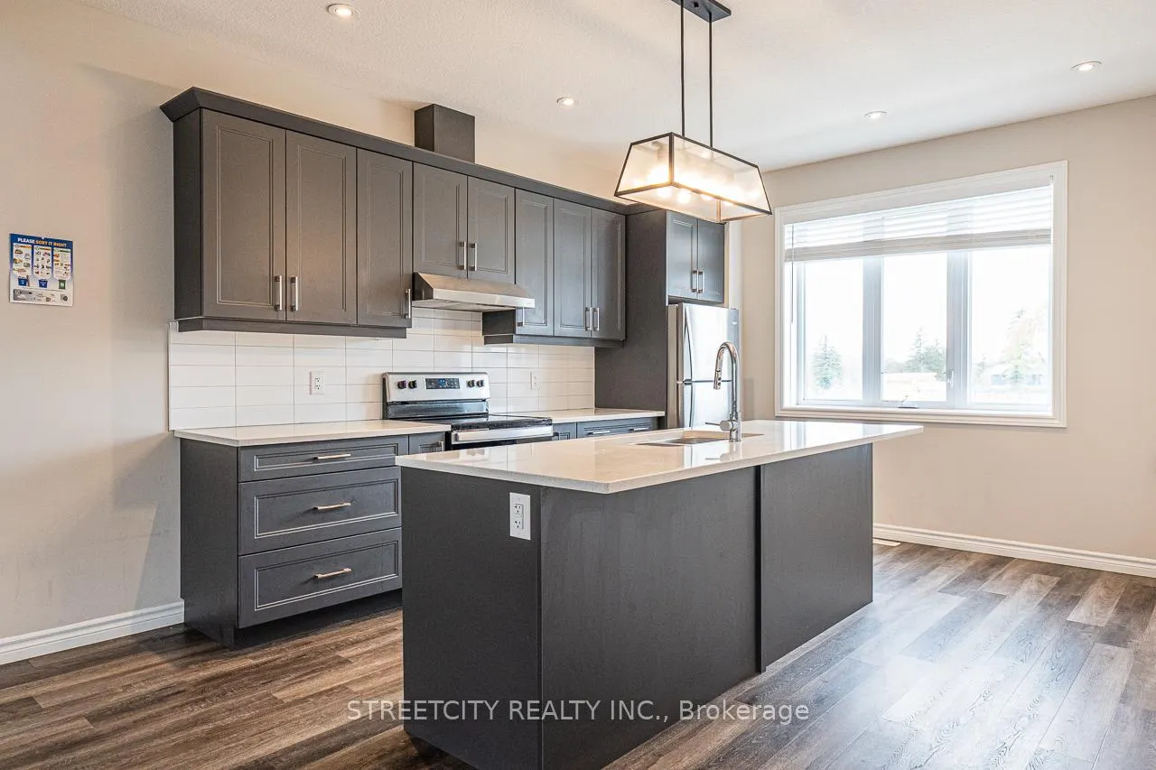 Photo 17 of 381 Callaway Road, London, North R — HOMEH