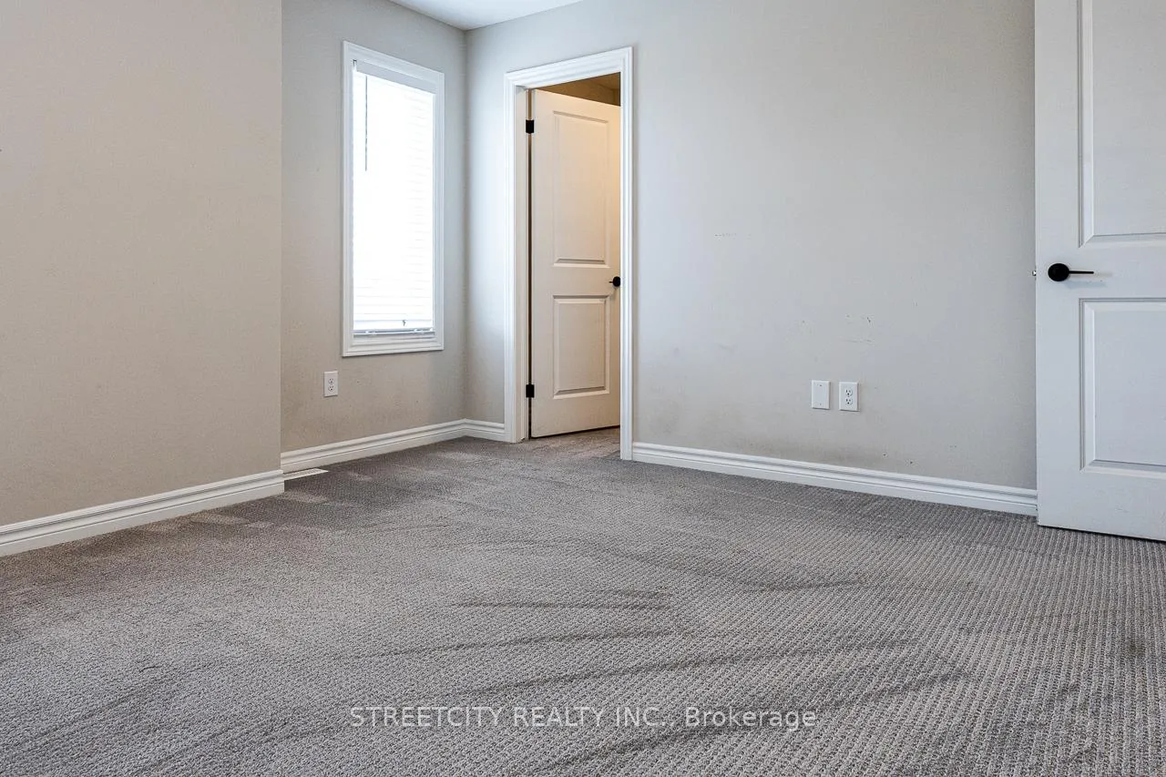 Photo 23 of 381 Callaway Road, London, North R — HOMEH