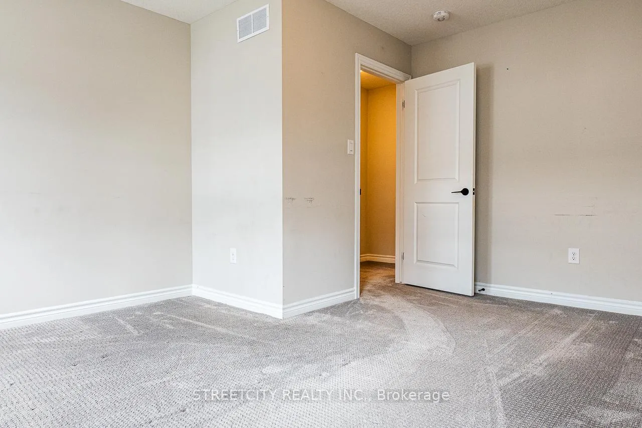 Photo 36 of 381 Callaway Road, London, North R — HOMEH