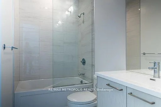 Photo 15 of Unit 621, 28 Interchange Way, Vaughan, Vaughan Corporate Centre — HOMEH