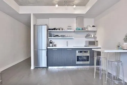 Photo 4 of Unit 521, 560 King Street W, Toronto, Waterfront Communities — HOMEH