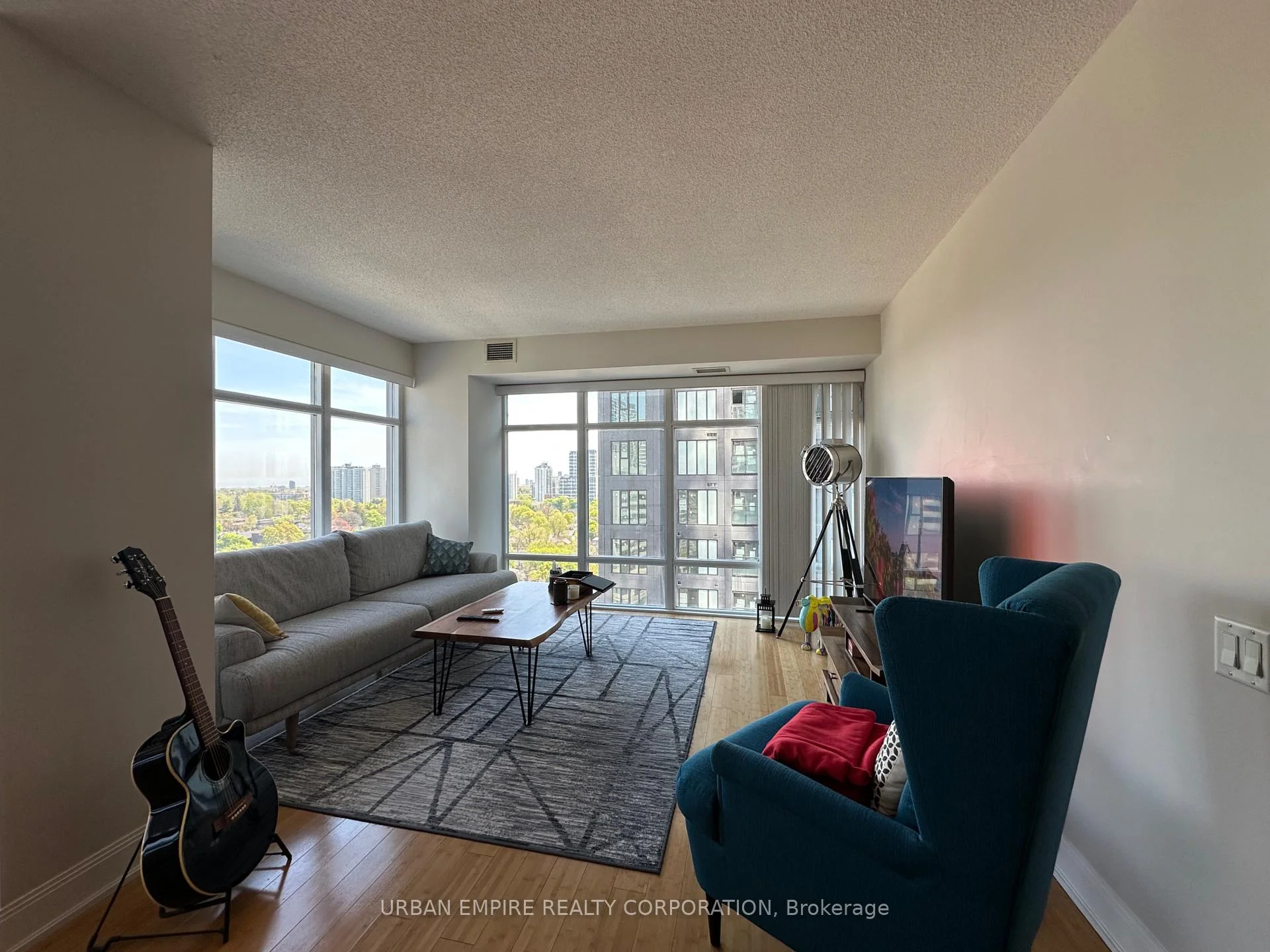 Photo 5 of Unit 1602, 2181 Yonge Street, Toronto, Mount Pleasant West — HOMEH