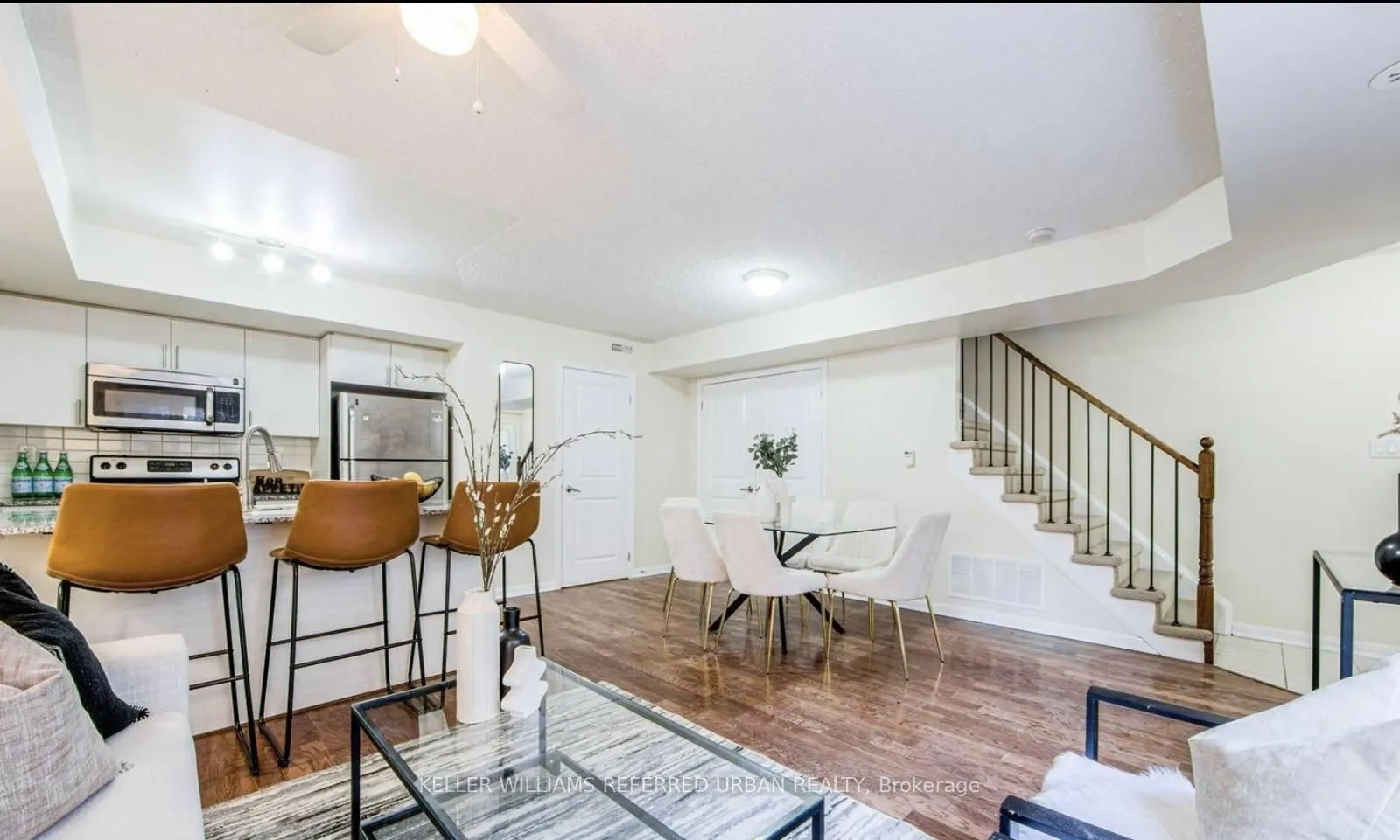 Photo 6 of Unit 113, 9 Foundry Avenue, Toronto, Dovercourt-Wallace Emerson-Junction — HOMEH