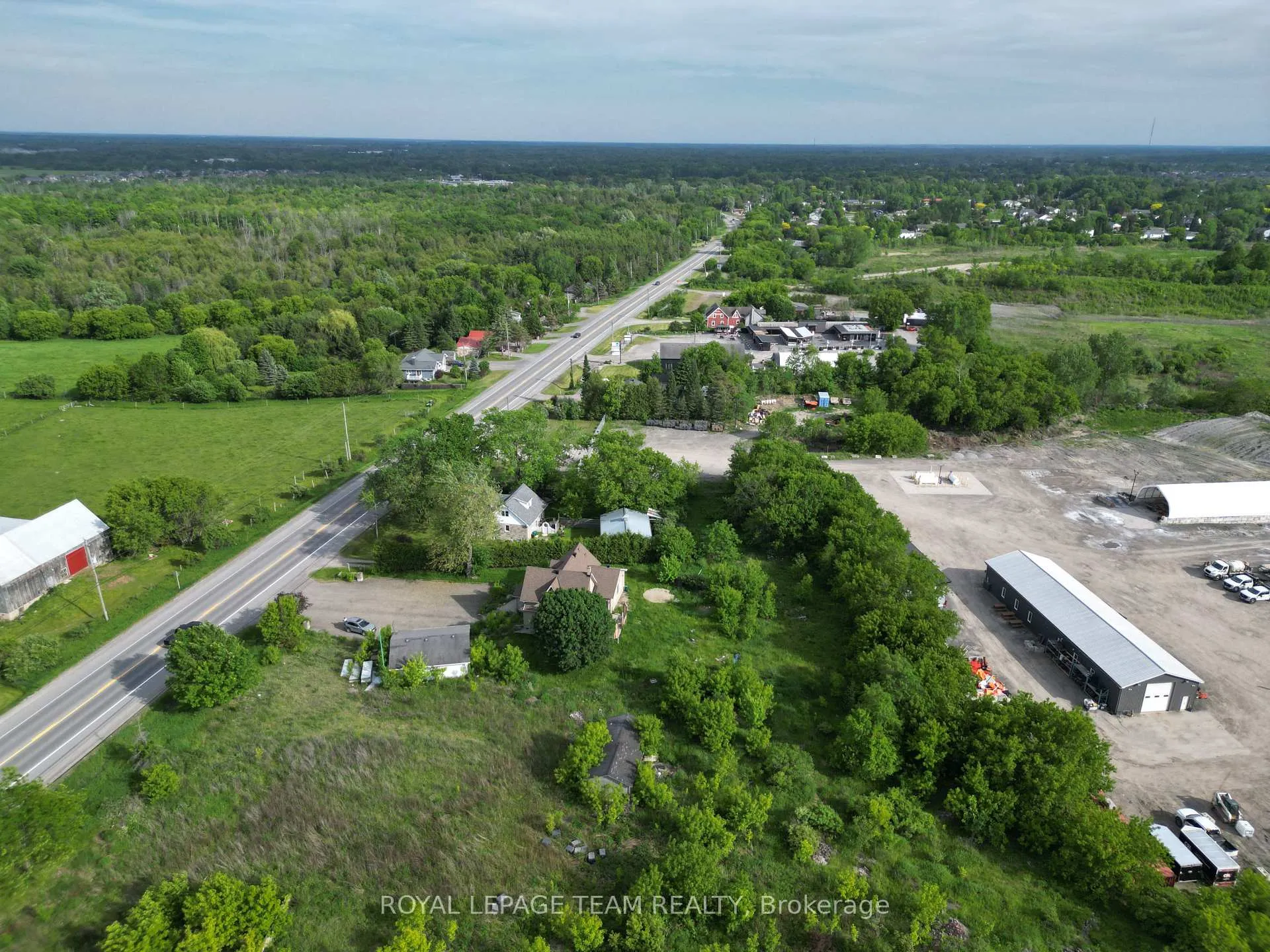Photo 19 of 5742 Bank Street, Ottawa, Greely — HOMEH