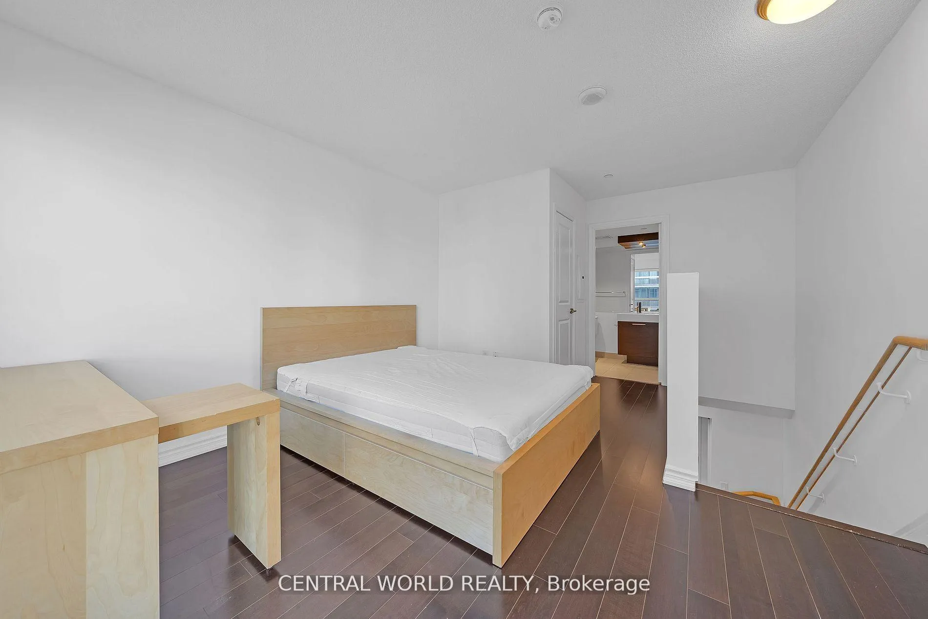 Photo 8 of Unit 1113, 386 Yonge Street, Toronto, Bay Street Corridor — HOMEH