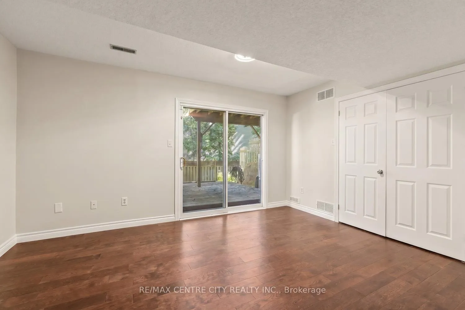 Photo 8 of Unit 42, 9 Ailsa Place, London, South J — HOMEH