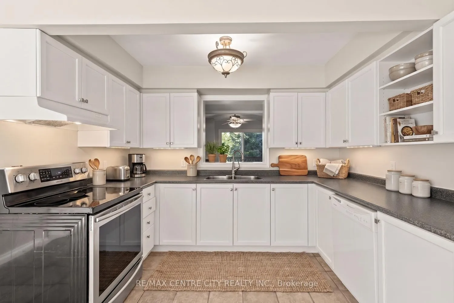 Photo 12 of Unit 42, 9 Ailsa Place, London, South J — HOMEH
