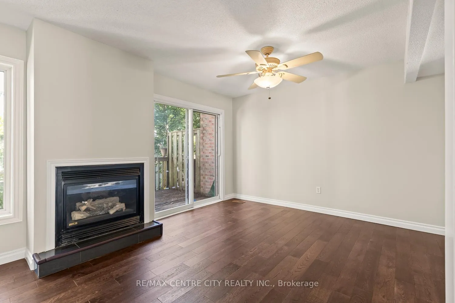 Photo 23 of Unit 42, 9 Ailsa Place, London, South J — HOMEH