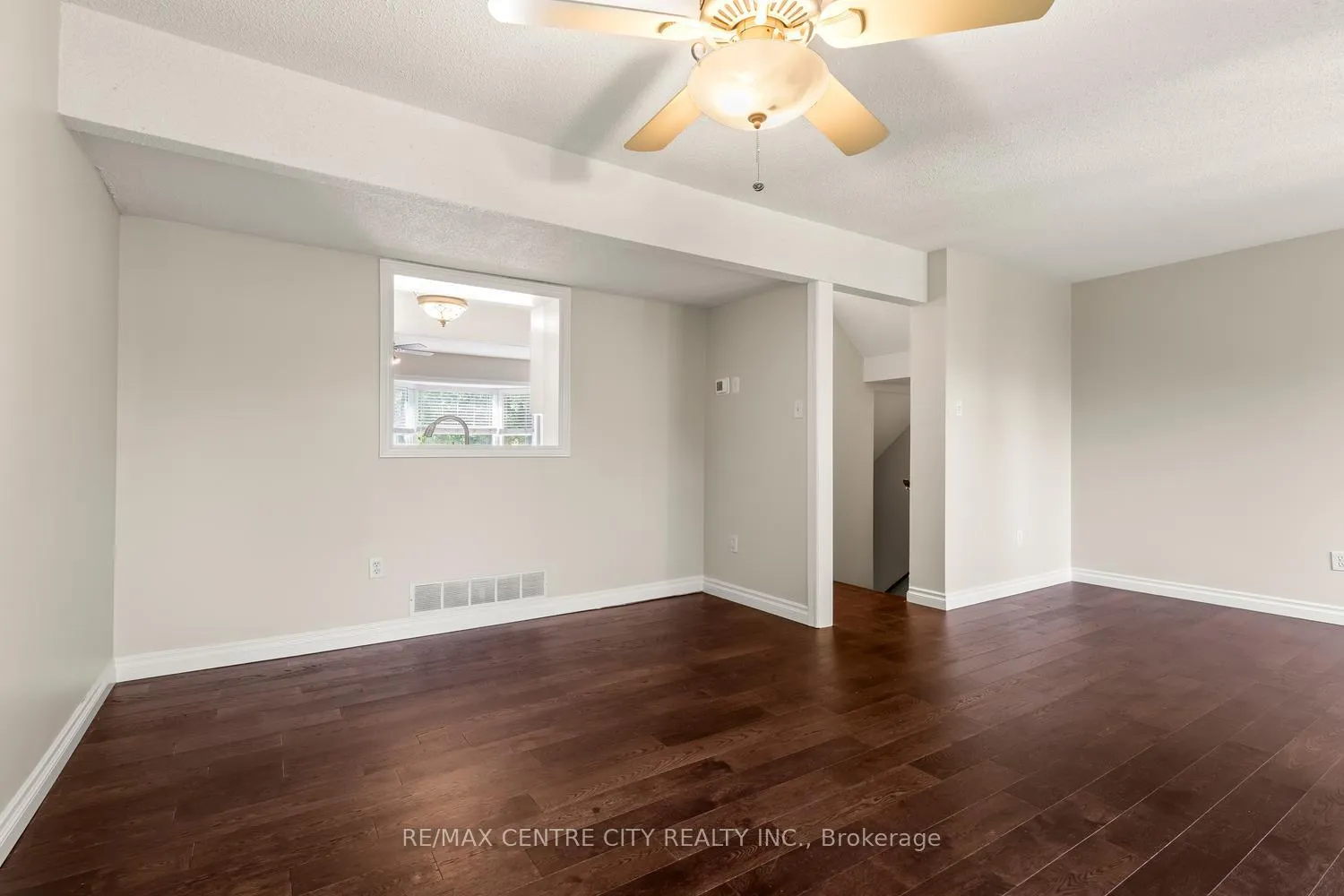 Photo 24 of Unit 42, 9 Ailsa Place, London, South J — HOMEH