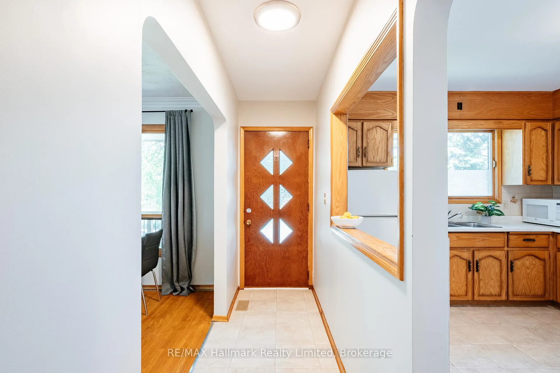 Photo 52 of 41 William Street, Guelph, St. George's — HOMEH