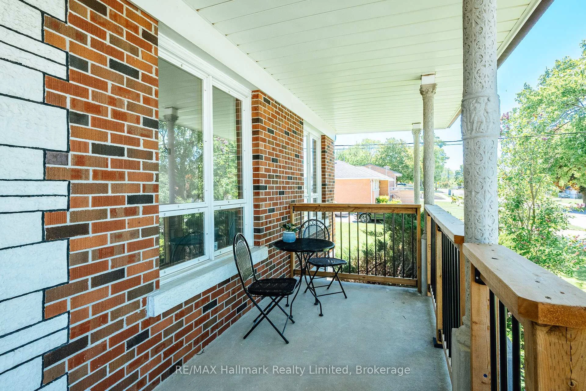 Photo 12 of 41 William Street, Guelph, St. George's — HOMEH