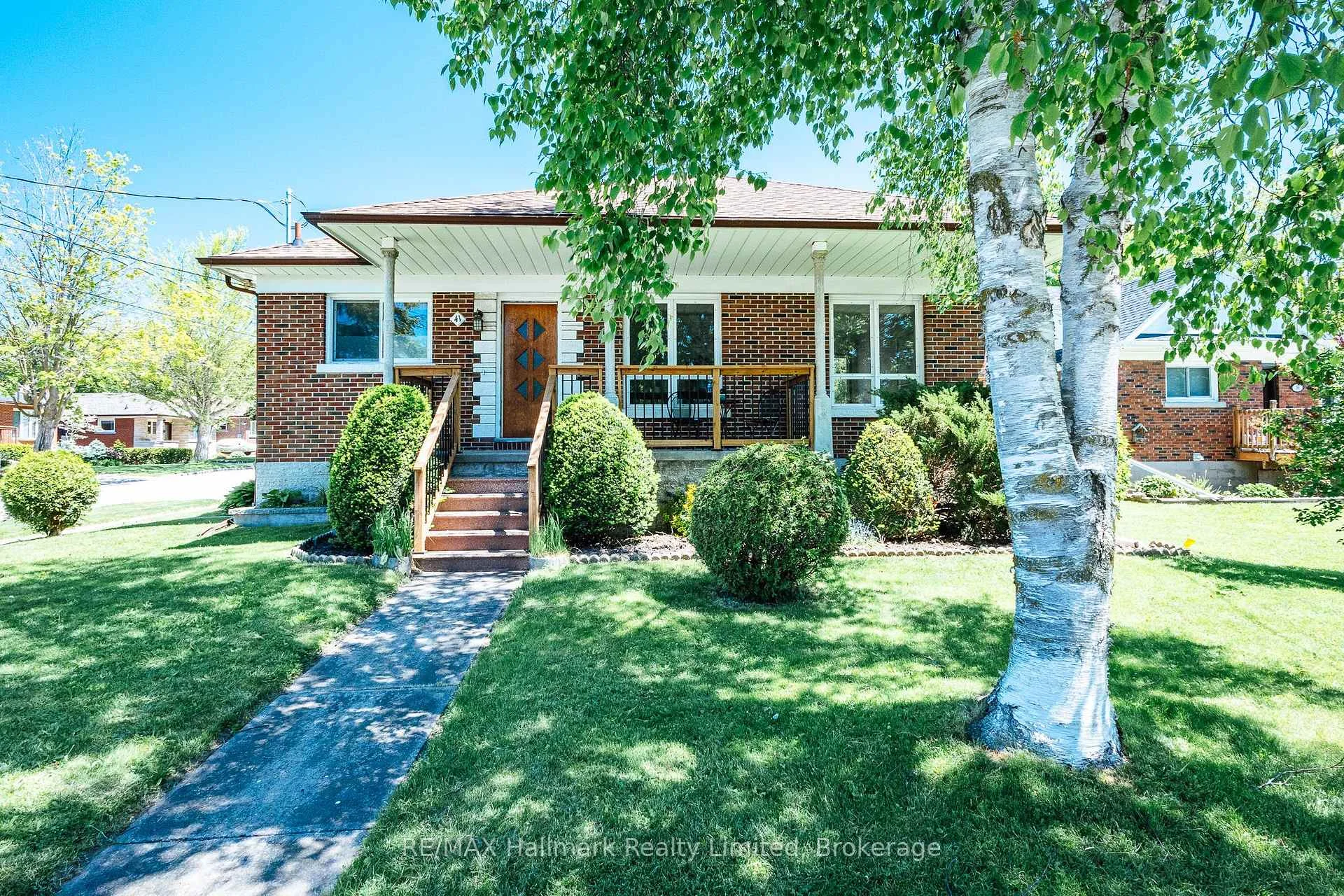 Photo 83 of 41 William Street, Guelph, St. George's — HOMEH