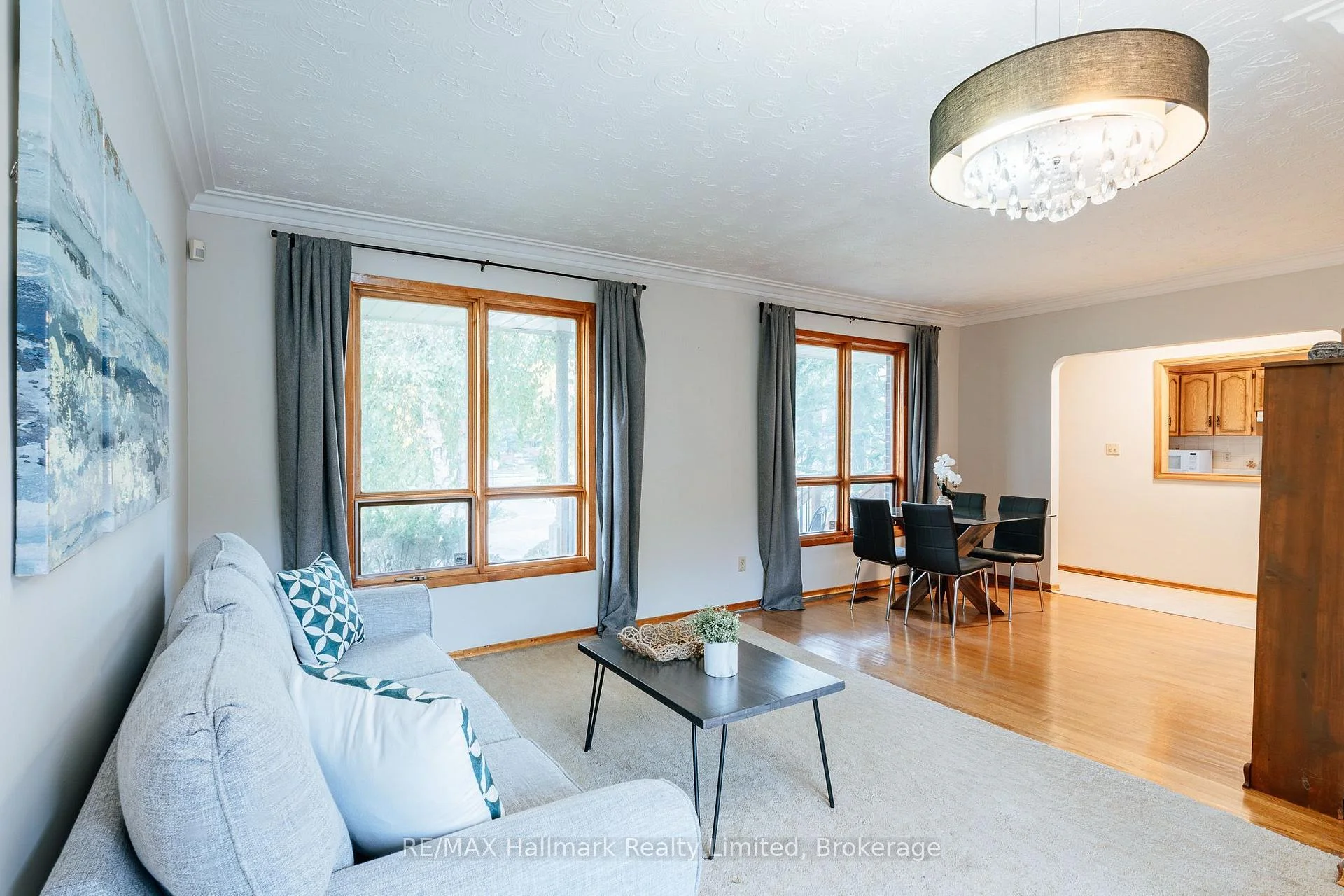Photo 38 of 41 William Street, Guelph, St. George's — HOMEH