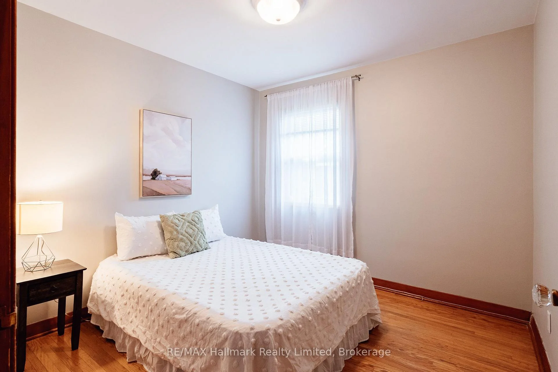 Photo 63 of 41 William Street, Guelph, St. George's — HOMEH