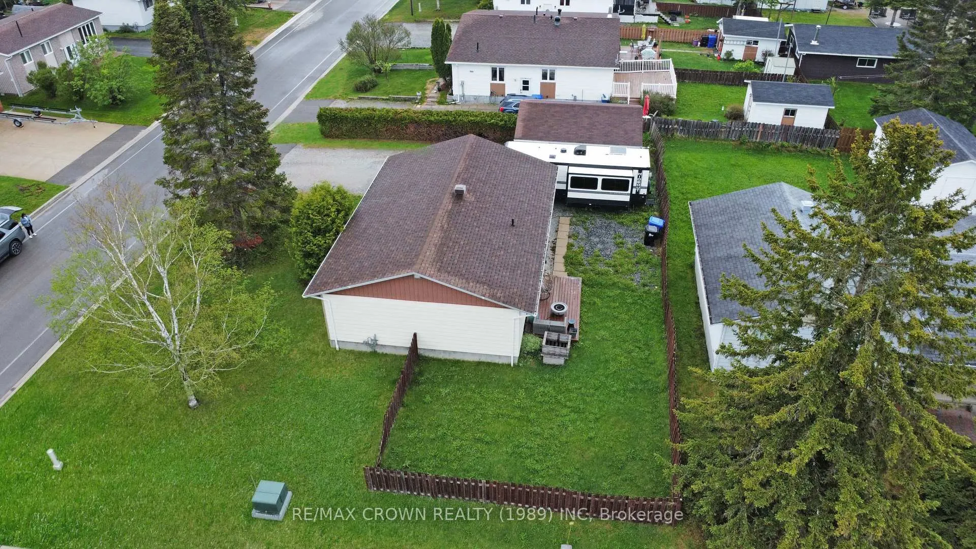 Photo 6 of 1 Pearson Drive, Hearst — HOMEH