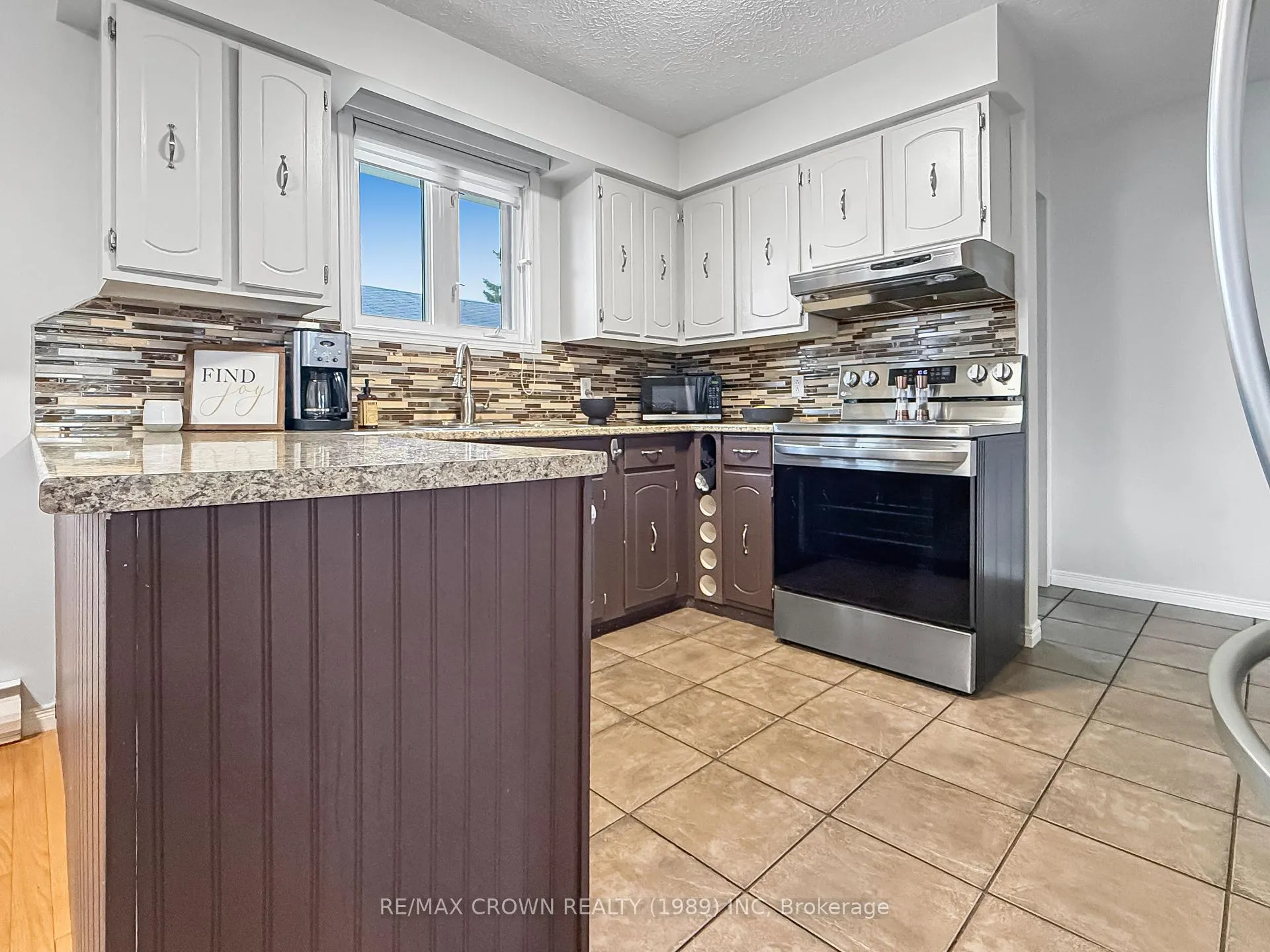 Photo 15 of 1 Pearson Drive, Hearst — HOMEH