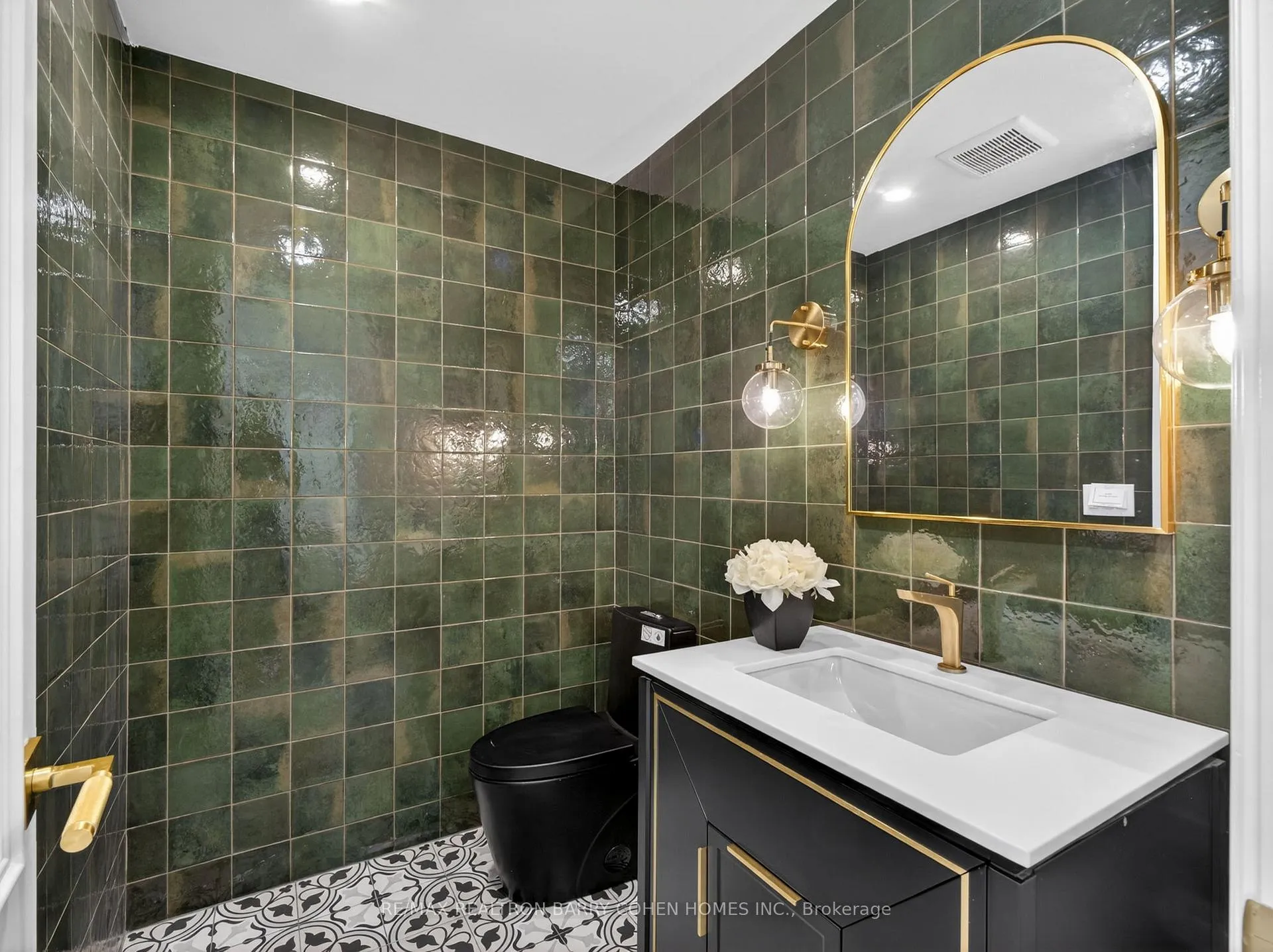 Photo 17 of 382 St Clements Avenue, Toronto, Lawrence Park South — HOMEH