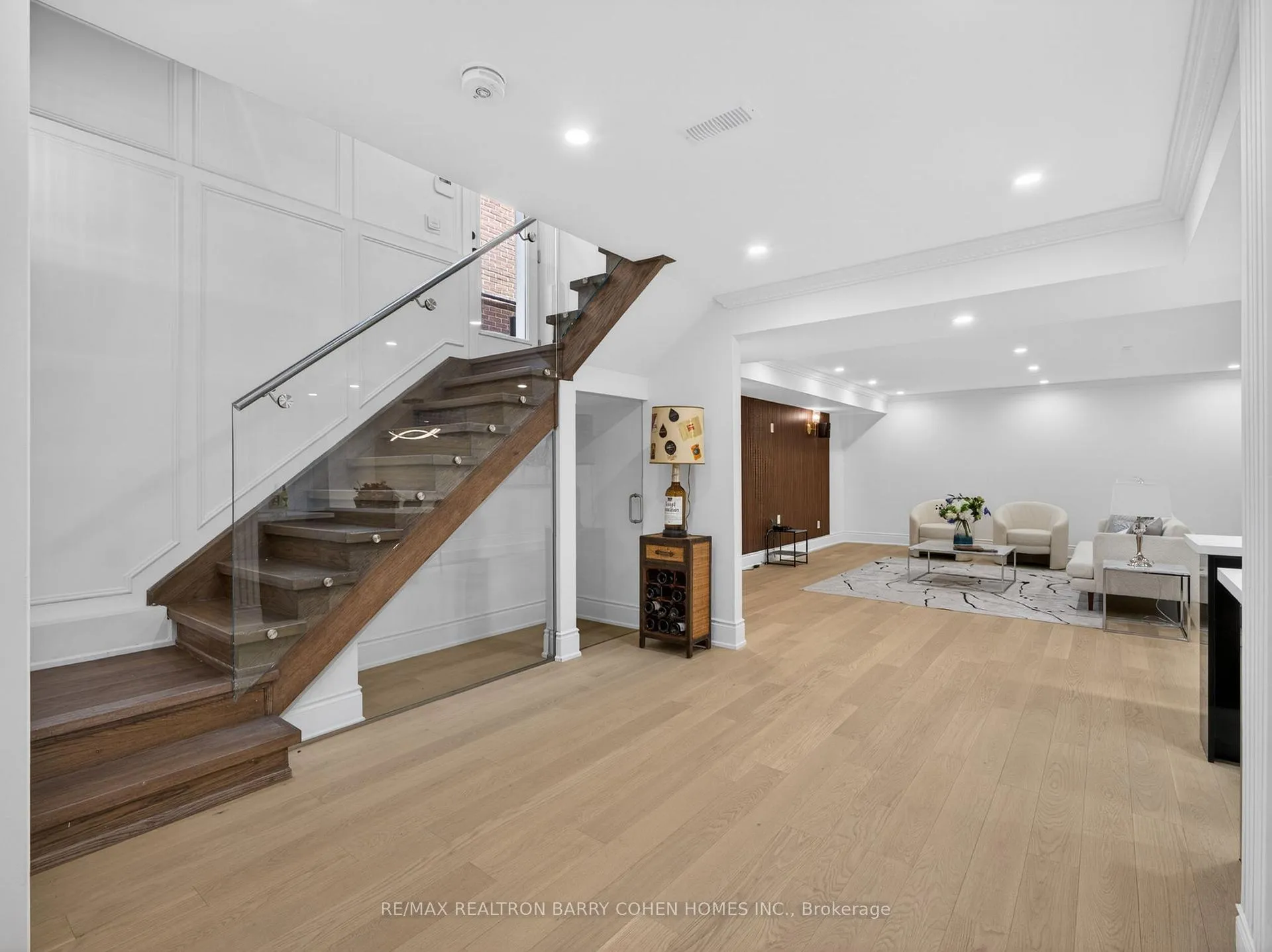 Photo 30 of 382 St Clements Avenue, Toronto, Lawrence Park South — HOMEH