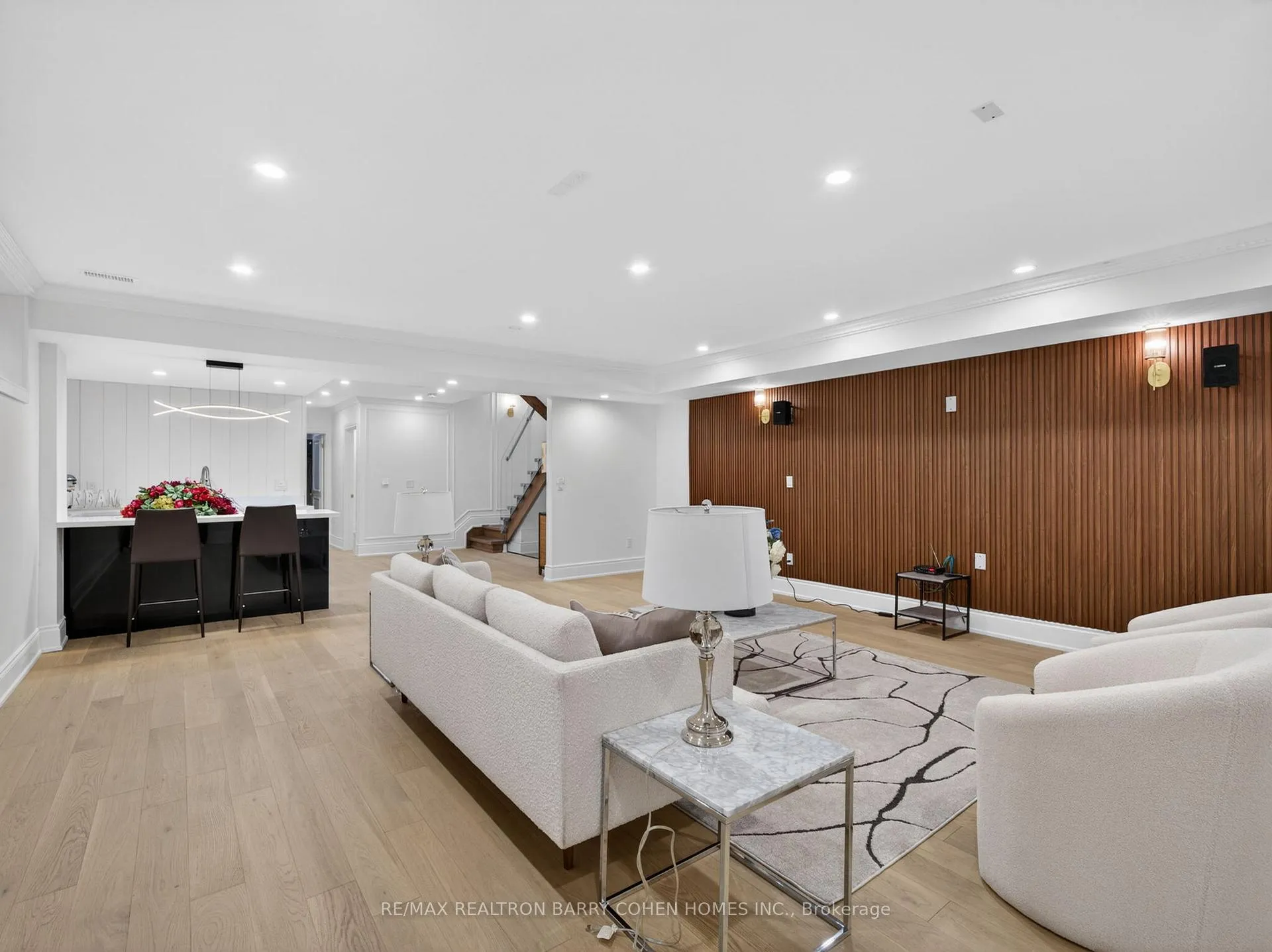 Photo 32 of 382 St Clements Avenue, Toronto, Lawrence Park South — HOMEH