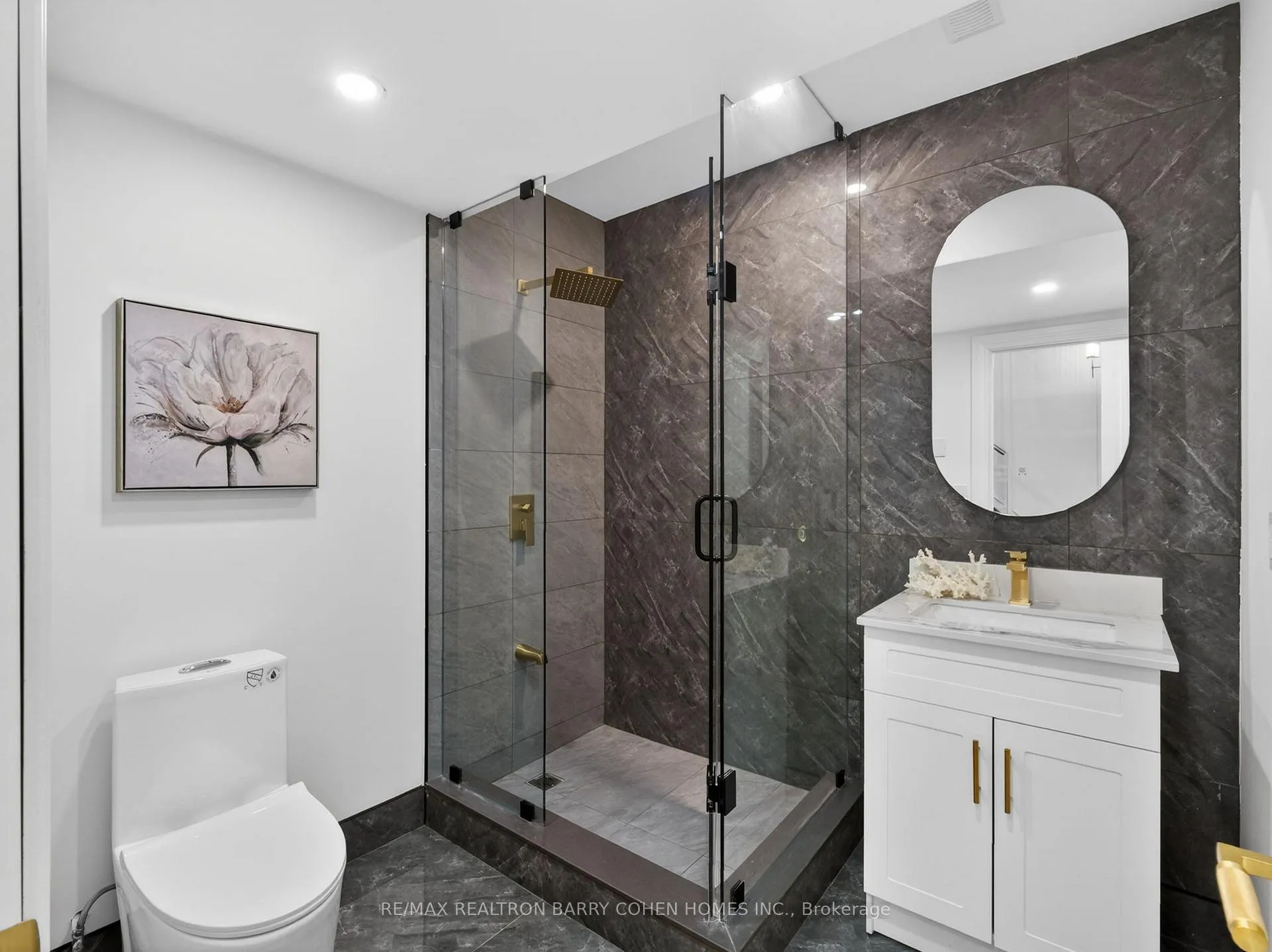 Photo 37 of 382 St Clements Avenue, Toronto, Lawrence Park South — HOMEH