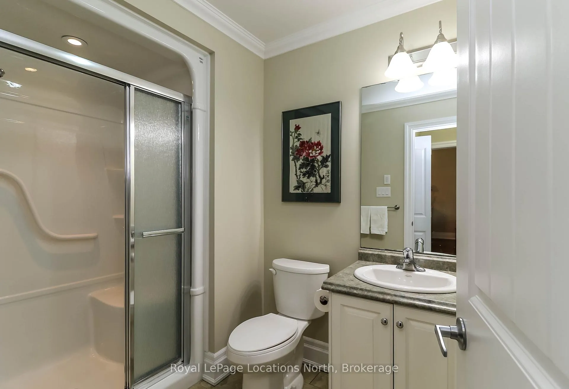 Photo 11 of 46 Garden Grove Crescent, Wasaga Beach — HOMEH