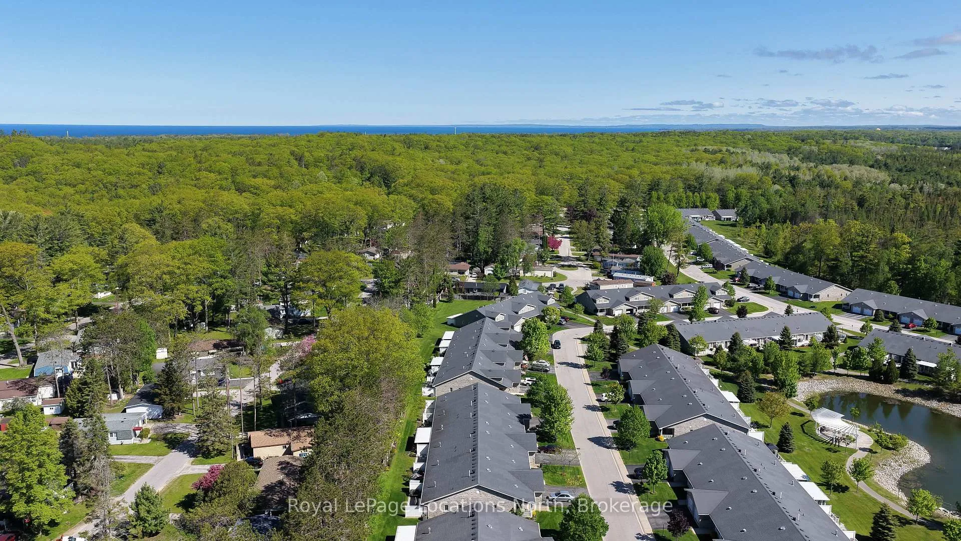 Photo 31 of 46 Garden Grove Crescent, Wasaga Beach — HOMEH