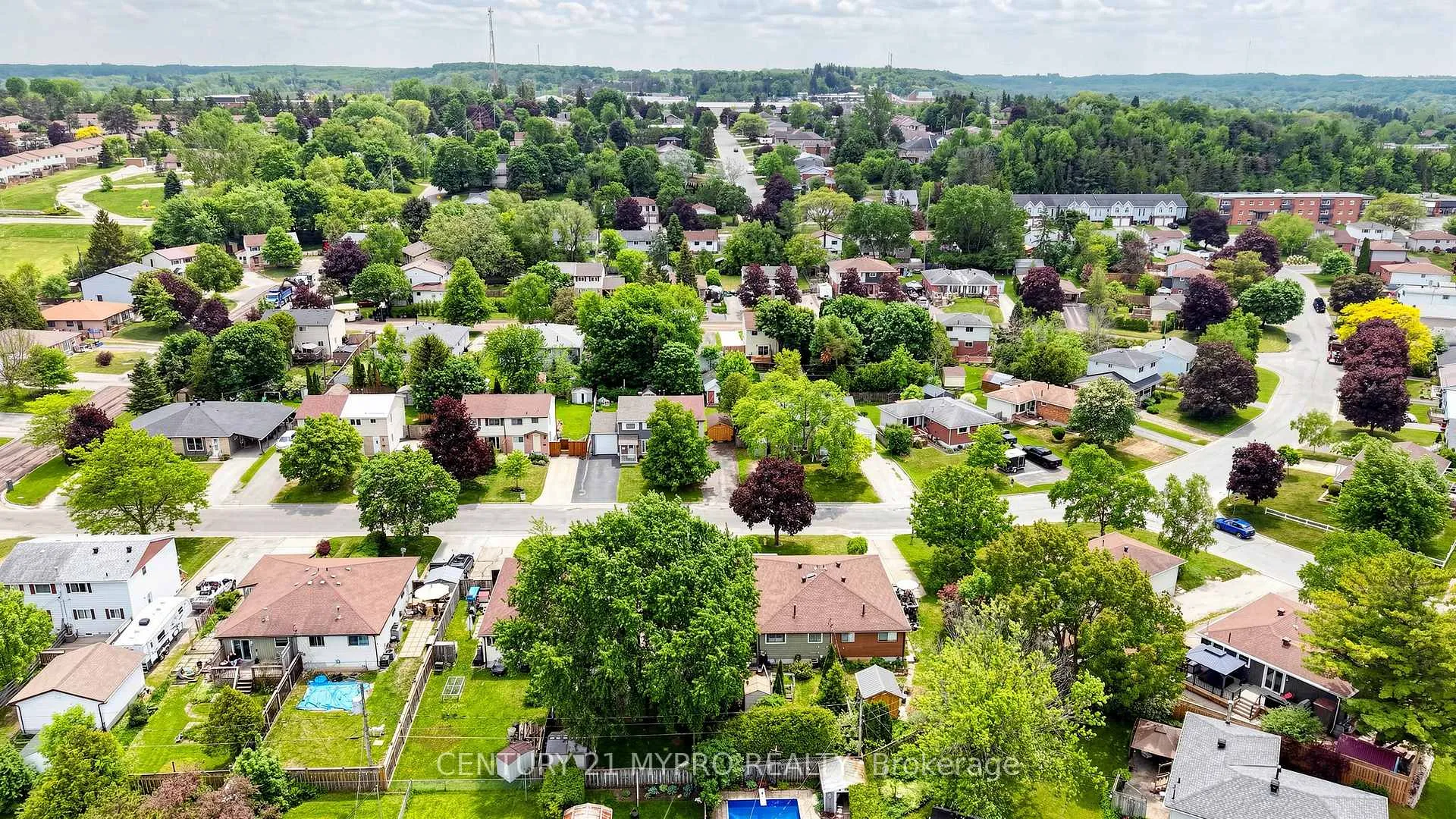 Photo 42 of 1043 12TH Street E, Owen Sound — HOMEH