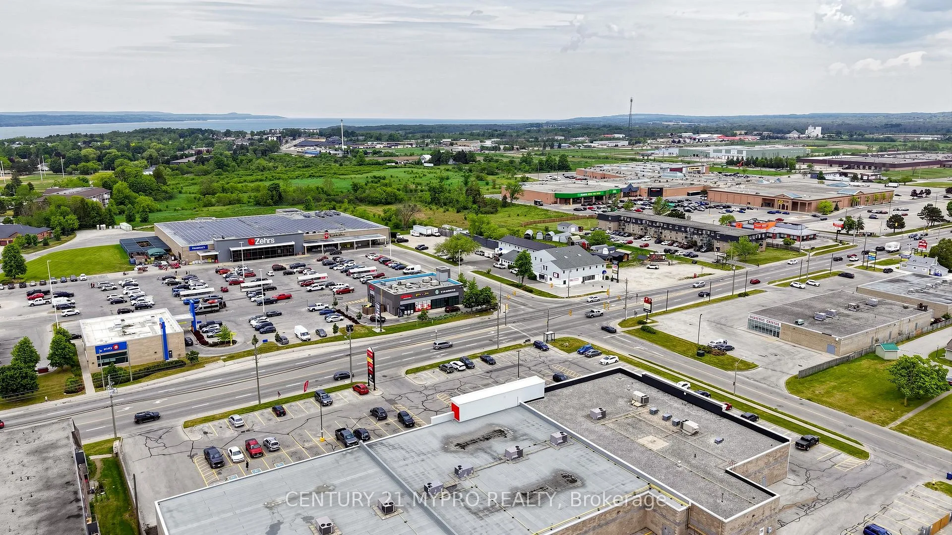 Photo 45 of 1043 12TH Street E, Owen Sound — HOMEH
