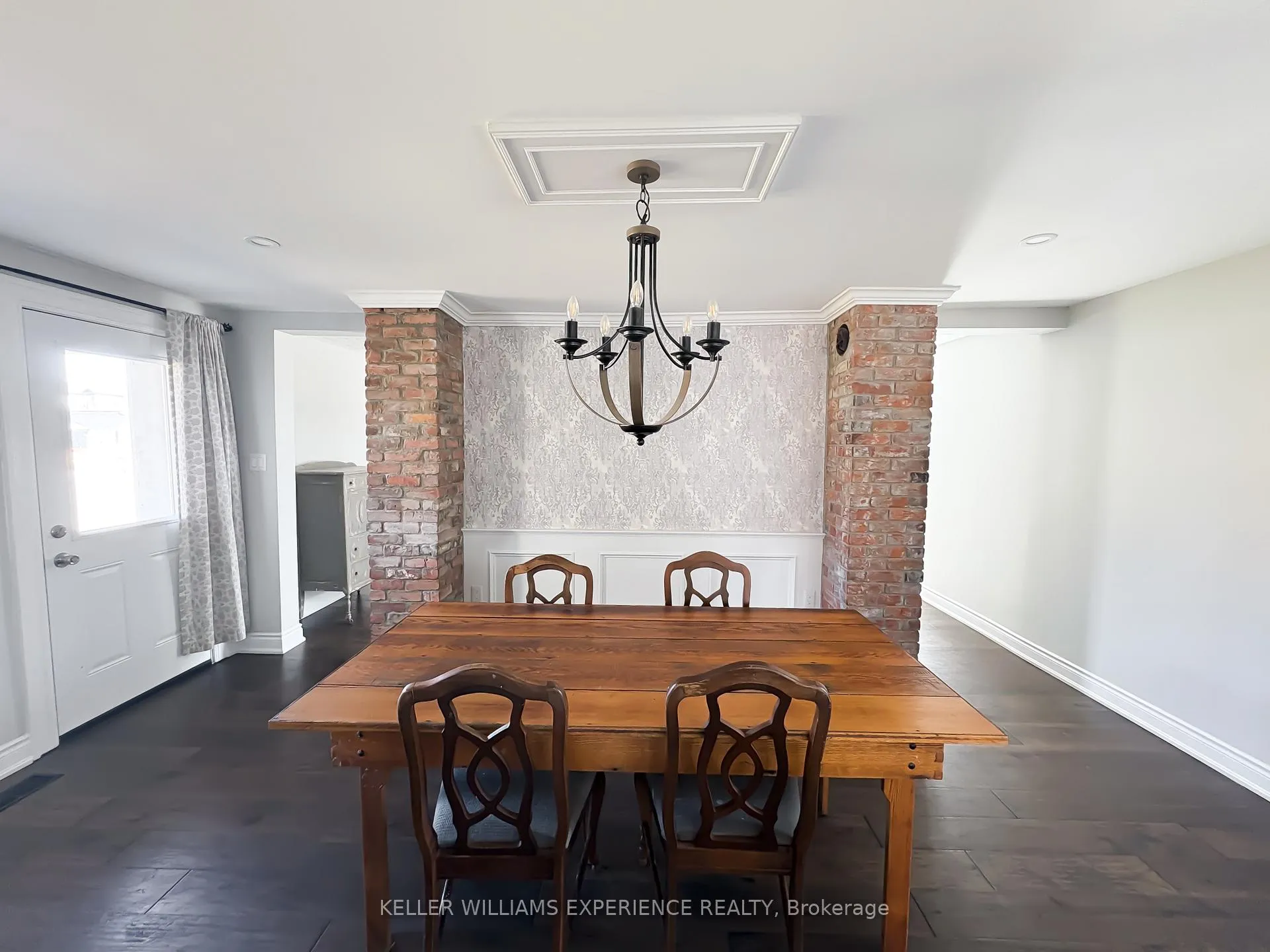 Photo 21 of 2233 4th Line, Innisfil, Churchill — HOMEH