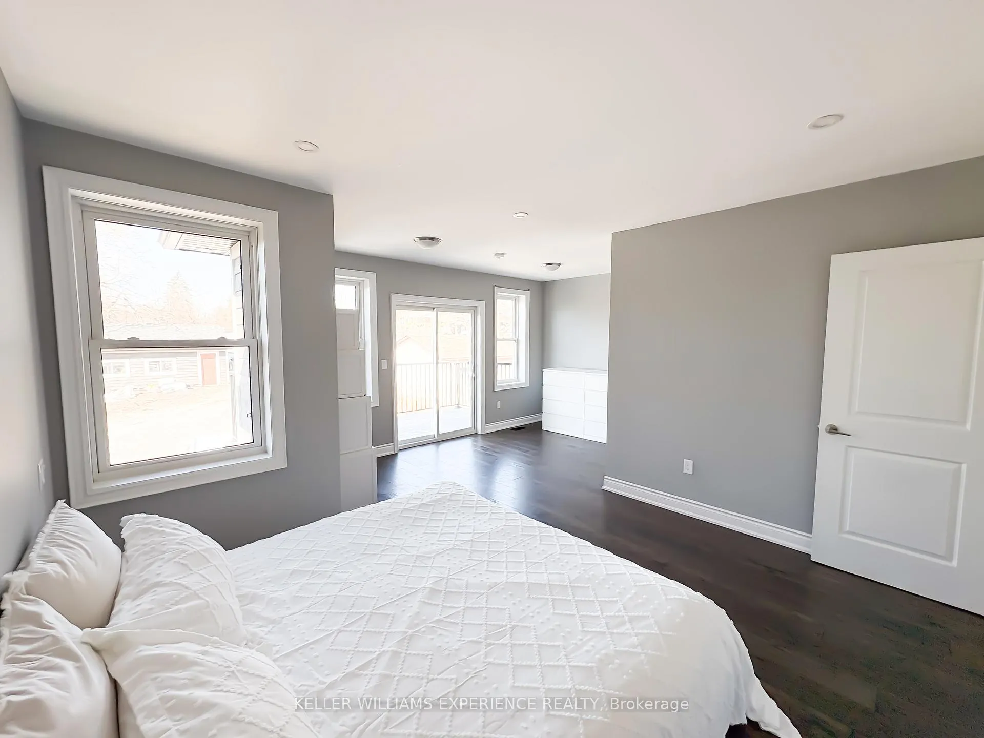 Photo 27 of 2233 4th Line, Innisfil, Churchill — HOMEH