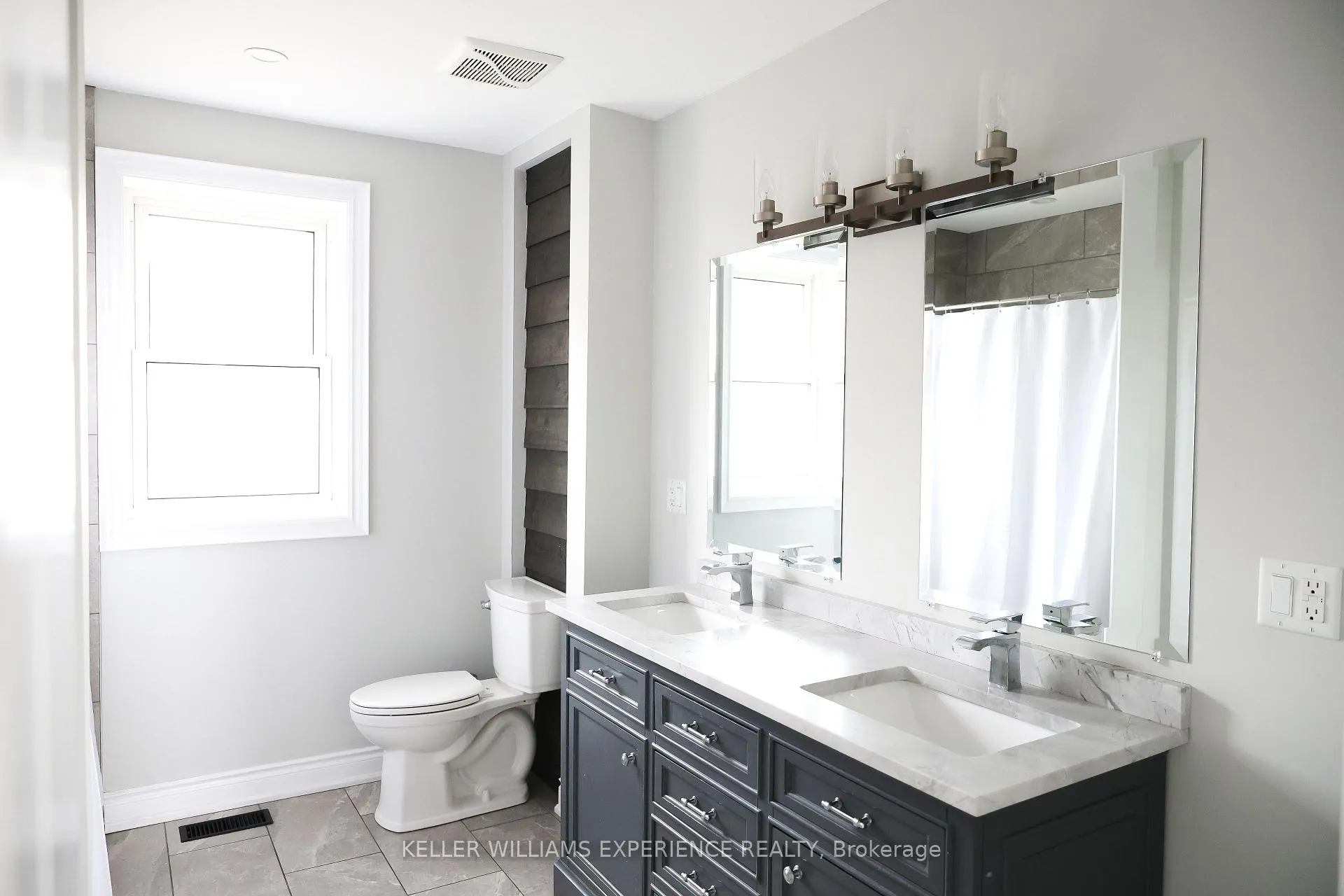Photo 42 of 2233 4th Line, Innisfil, Churchill — HOMEH