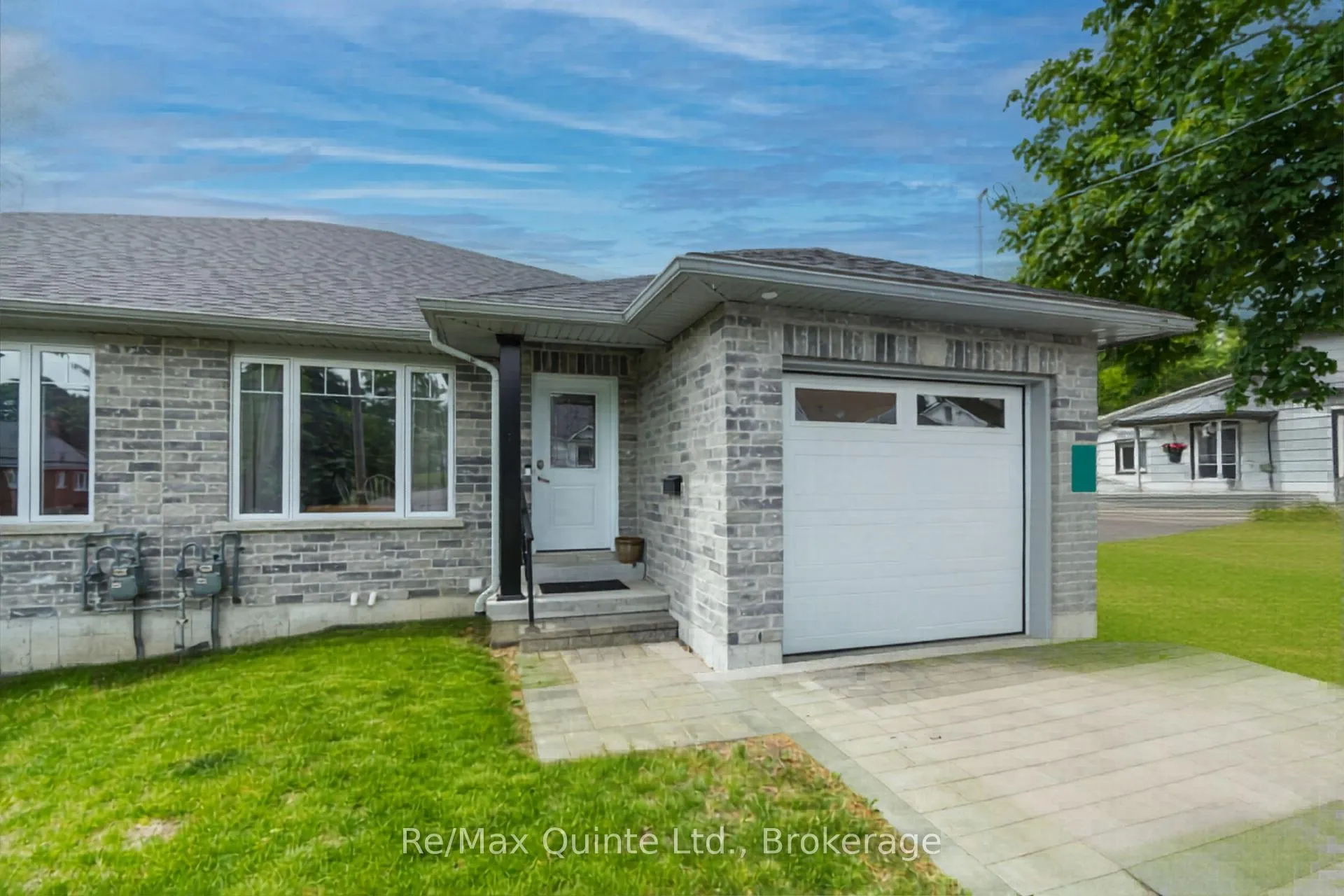 Photo 1 of 74 Gordon Street, Belleville, Belleville Ward — HOMEH