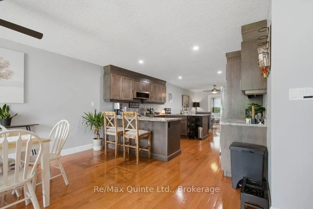 Photo 5 of 74 Gordon Street, Belleville, Belleville Ward — HOMEH
