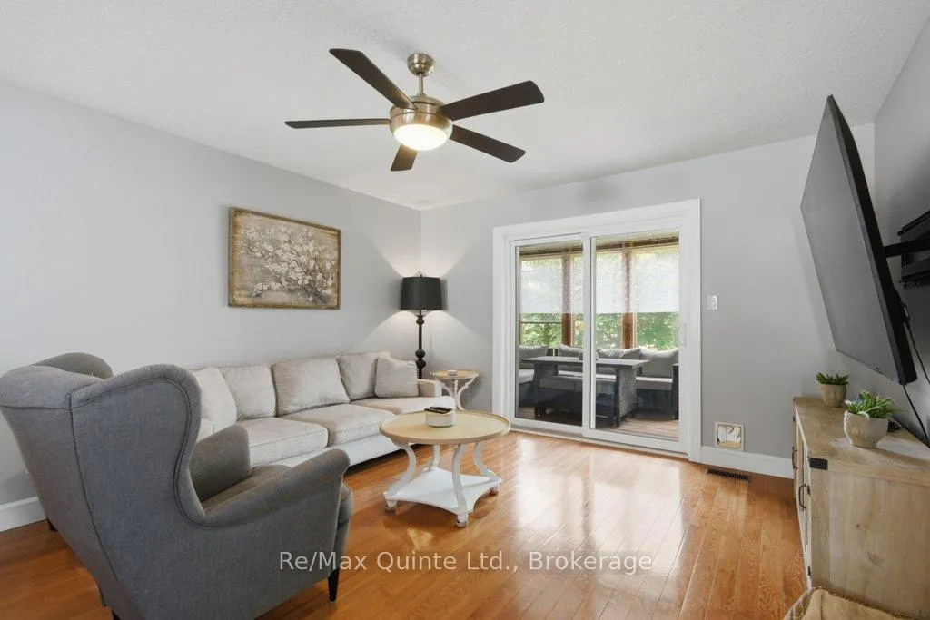 Photo 13 of 74 Gordon Street, Belleville, Belleville Ward — HOMEH
