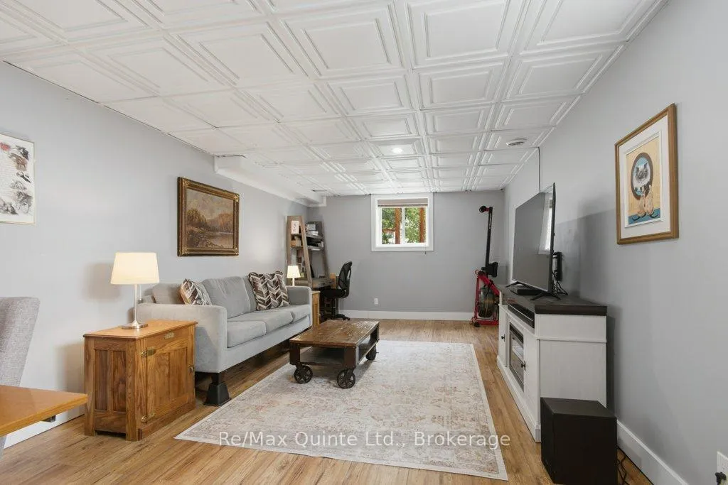 Photo 22 of 74 Gordon Street, Belleville, Belleville Ward — HOMEH