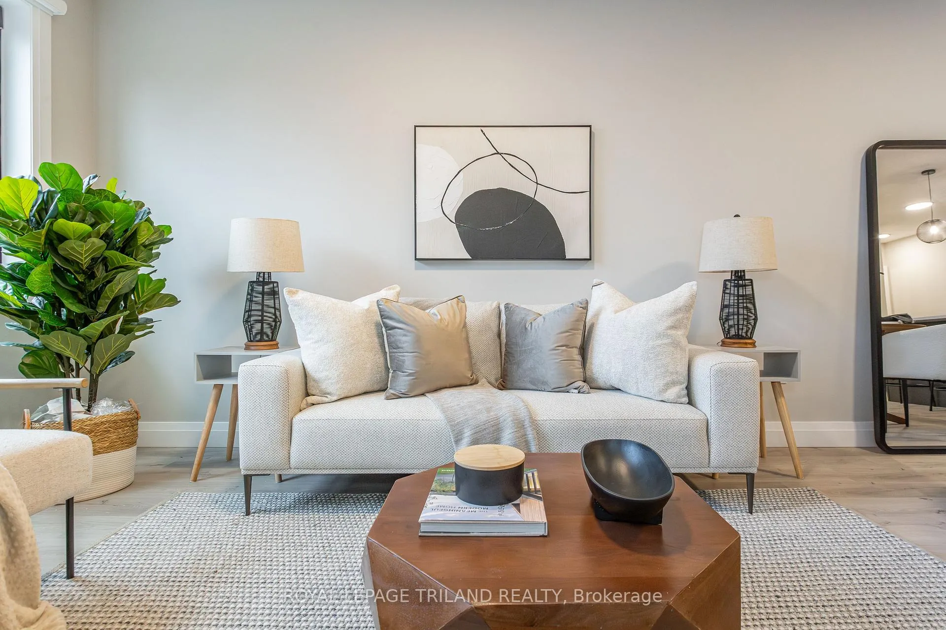 Photo 6 of Unit 602, 1405 Stackhouse Avenue, London, North C — HOMEH