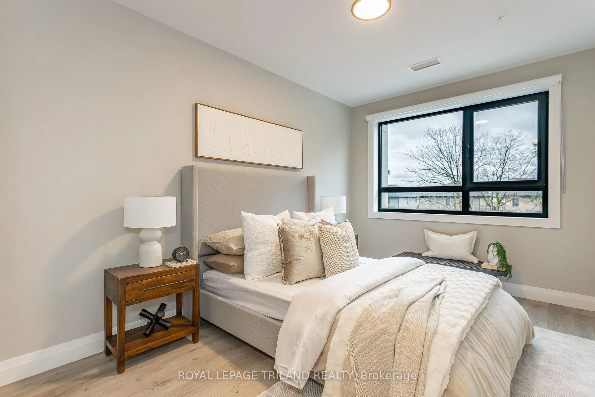 Photo 8 of Unit 602, 1405 Stackhouse Avenue, London, North C — HOMEH