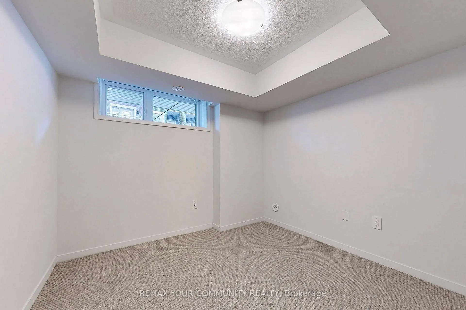 Photo 14 of Unit 20, 11 Honeycrisp Crescent, Vaughan, Concord — HOMEH