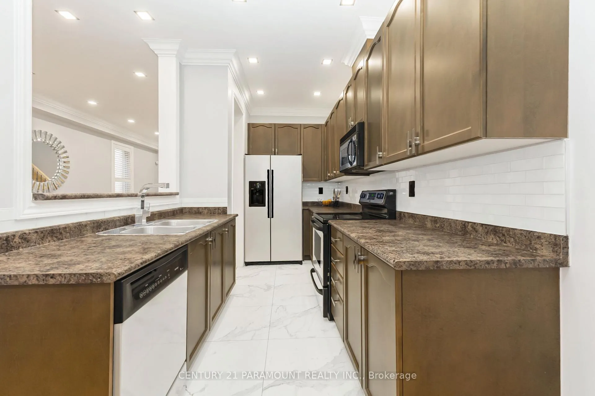 Photo 13 of 108 Silent Pond Crescent, Brampton, Madoc — HOMEH